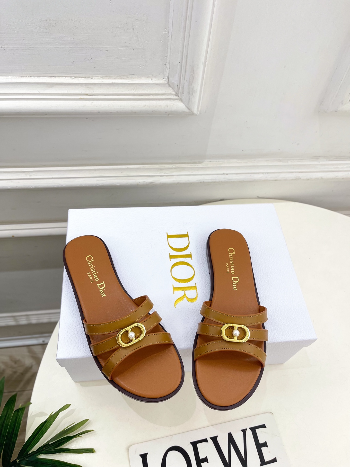 Dior | 迪奥 26𝐬𝐬 🧡💚2026春夏新品 顶级版本⚠️专柜主打新款 经典CD珍珠扣细带平底 粗