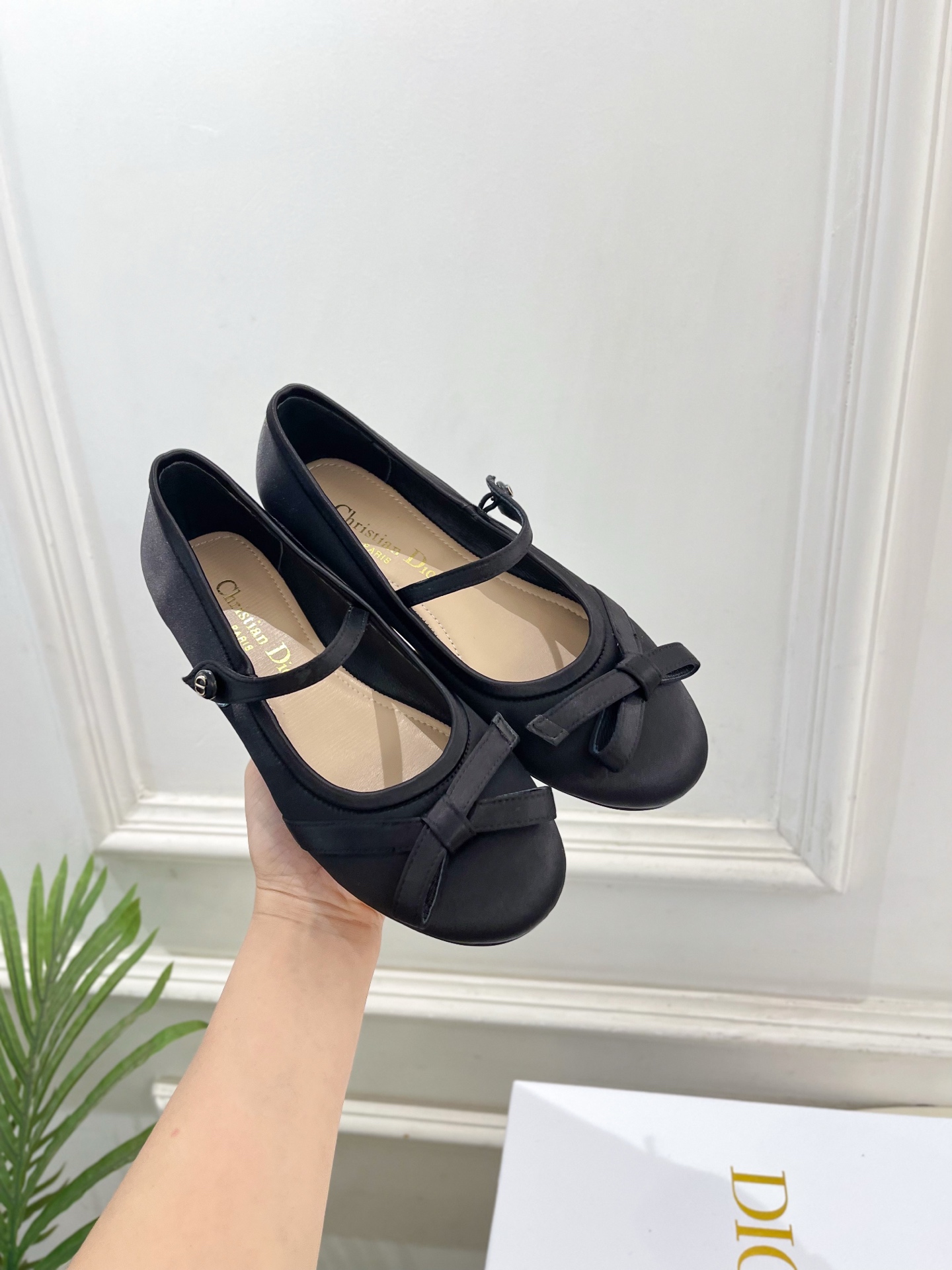 Dior |  迪奥  26𝐬𝐬 🧡💚2026春夏新品 顶级版本⚠️专柜主打新款 CD蝴蝶结玛丽珍芭蕾鞋