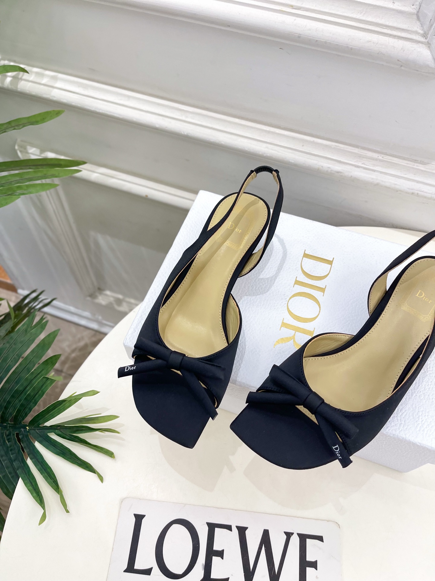 Dior |  迪奥  26𝐬𝐬 🧡💚2026春夏新品 顶级版本⚠️专柜主打新款 CD蝴蝶结鱼嘴中跟凉鞋