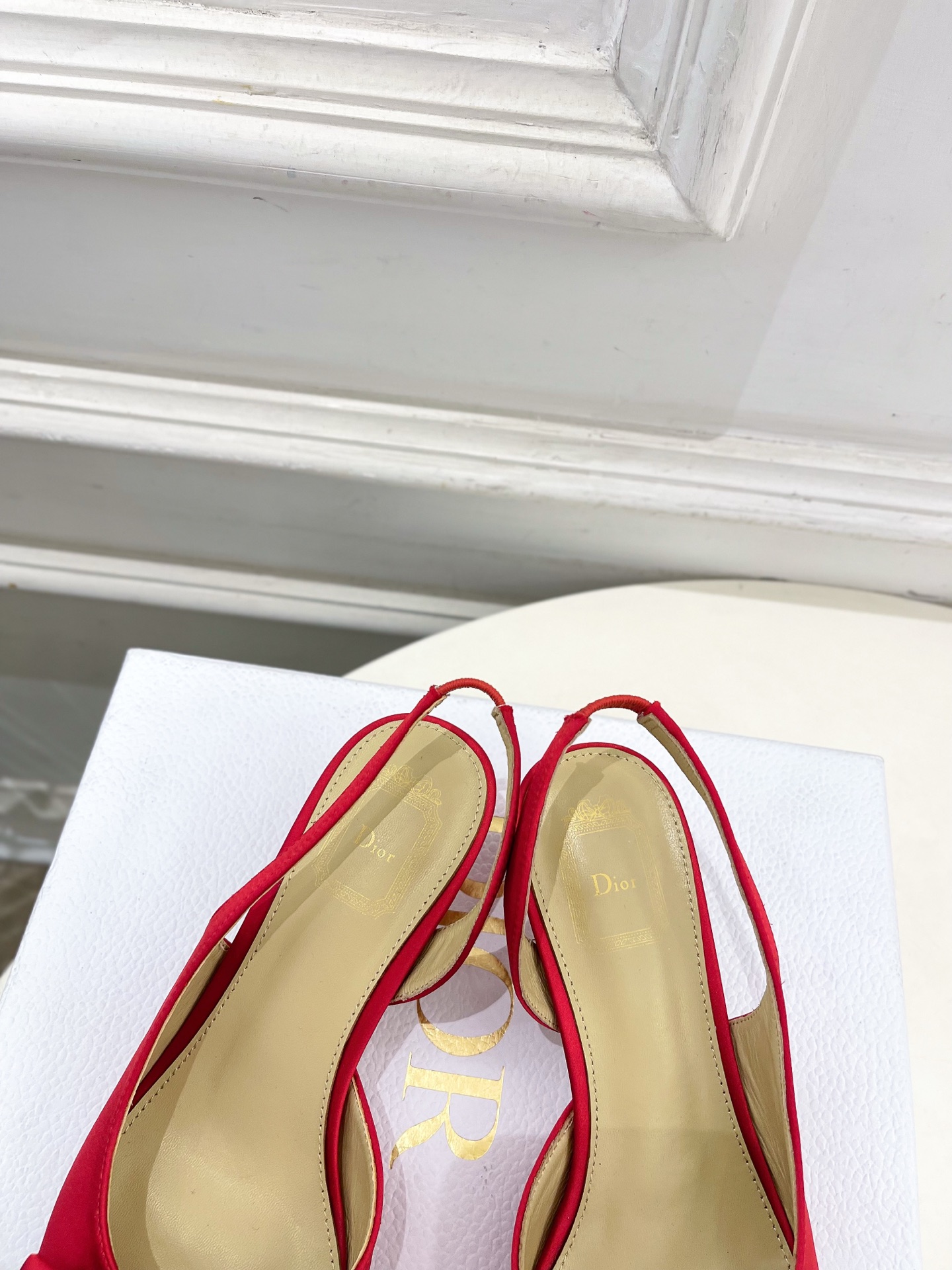 Dior |  迪奥  26𝐬𝐬 🧡💚2026春夏新品 顶级版本⚠️专柜主打新款 CD蝴蝶结鱼嘴中跟凉鞋