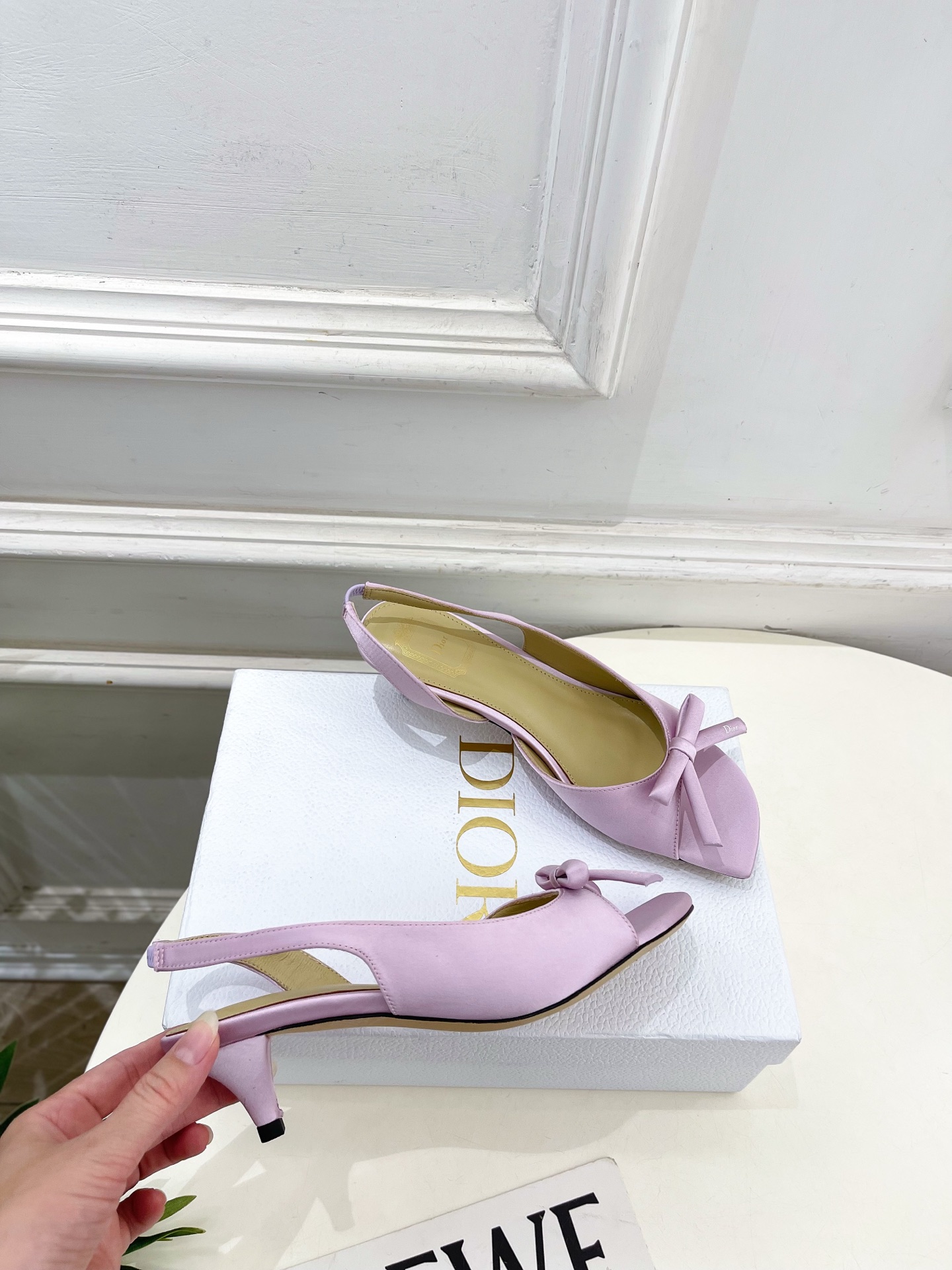 Dior |  迪奥  26𝐬𝐬 🧡💚2026春夏新品 顶级版本⚠️专柜主打新款 CD蝴蝶结鱼嘴中跟凉鞋