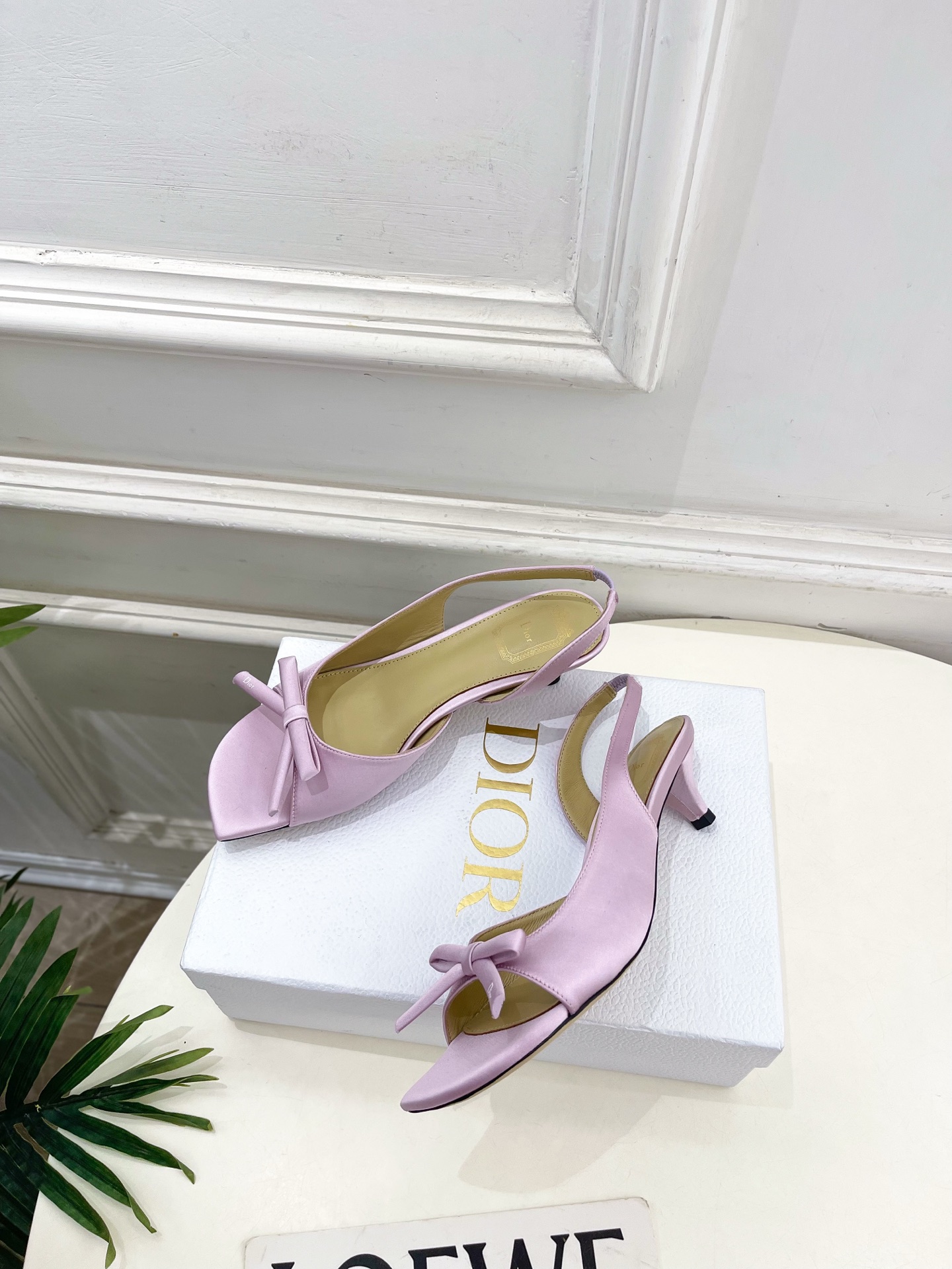 Dior |  迪奥  26𝐬𝐬 🧡💚2026春夏新品 顶级版本⚠️专柜主打新款 CD蝴蝶结鱼嘴中跟凉鞋