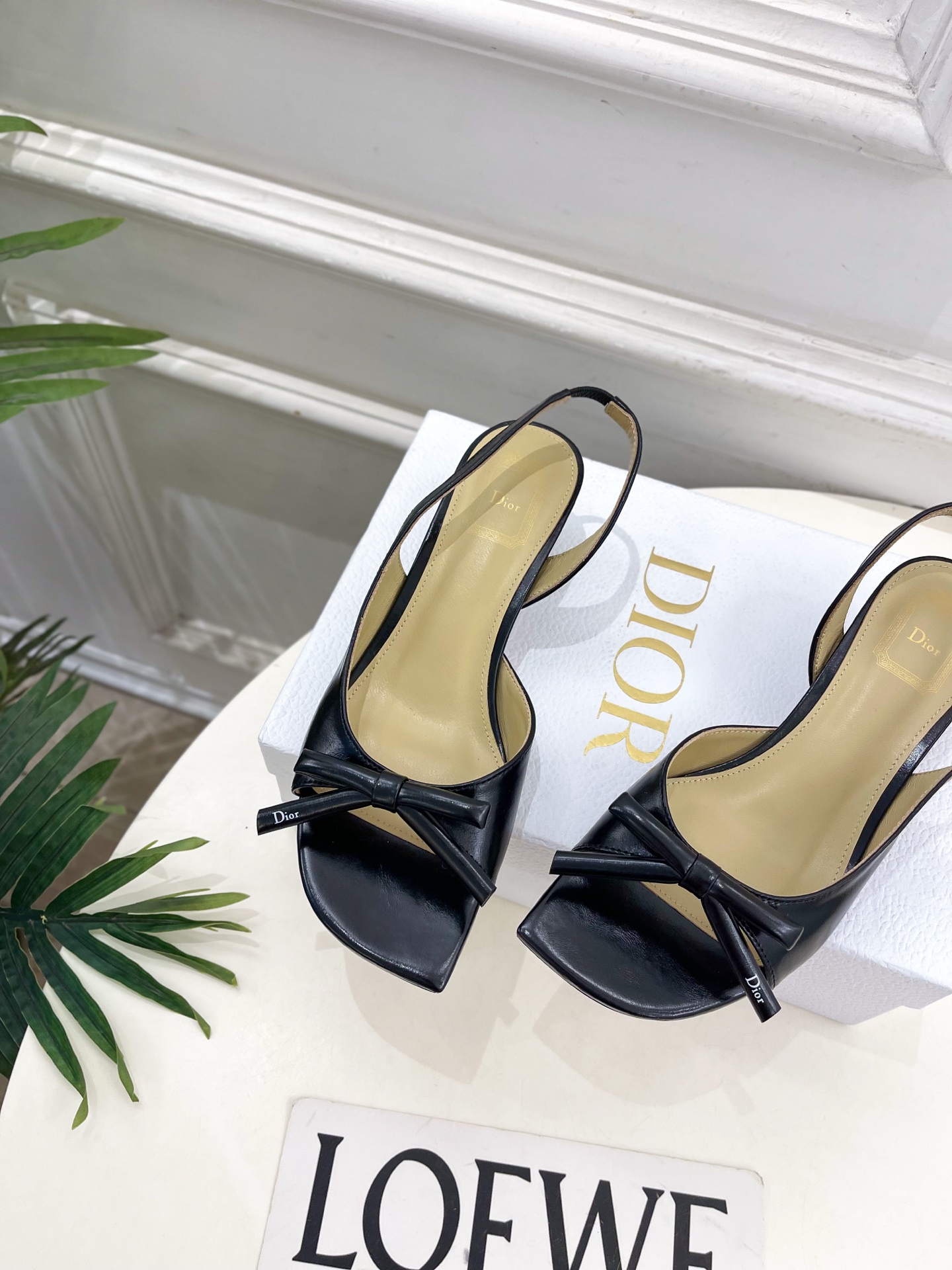 Dior |  迪奥  26𝐬𝐬 🧡💚2026春夏新品 顶级版本⚠️专柜主打新款 CD蝴蝶结鱼嘴中跟凉鞋