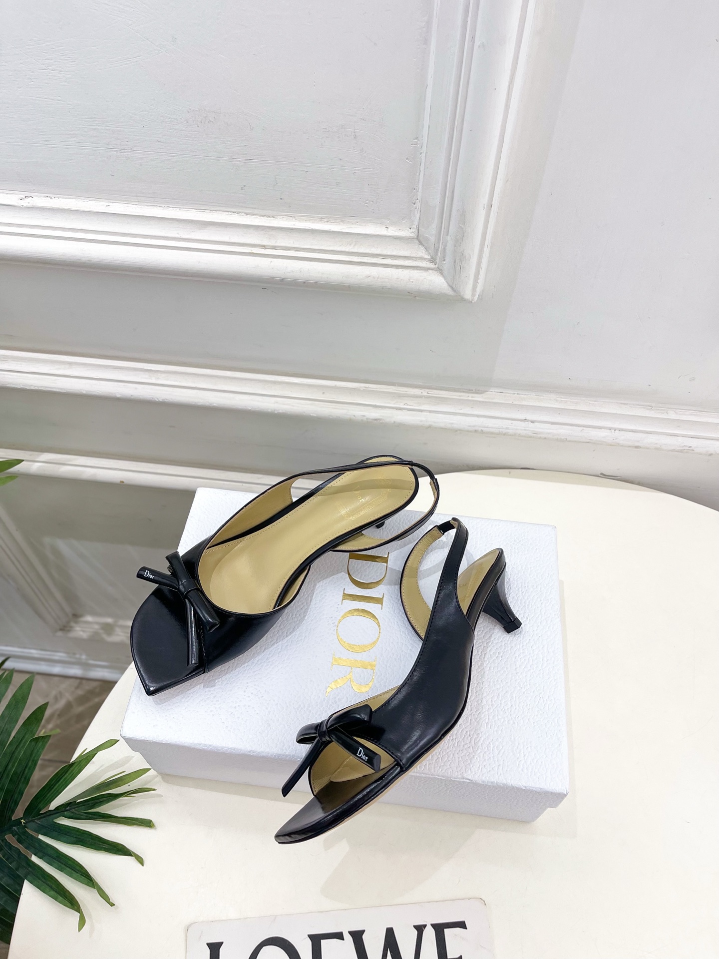 Dior |  迪奥  26𝐬𝐬 🧡💚2026春夏新品 顶级版本⚠️专柜主打新款 CD蝴蝶结鱼嘴中跟凉鞋