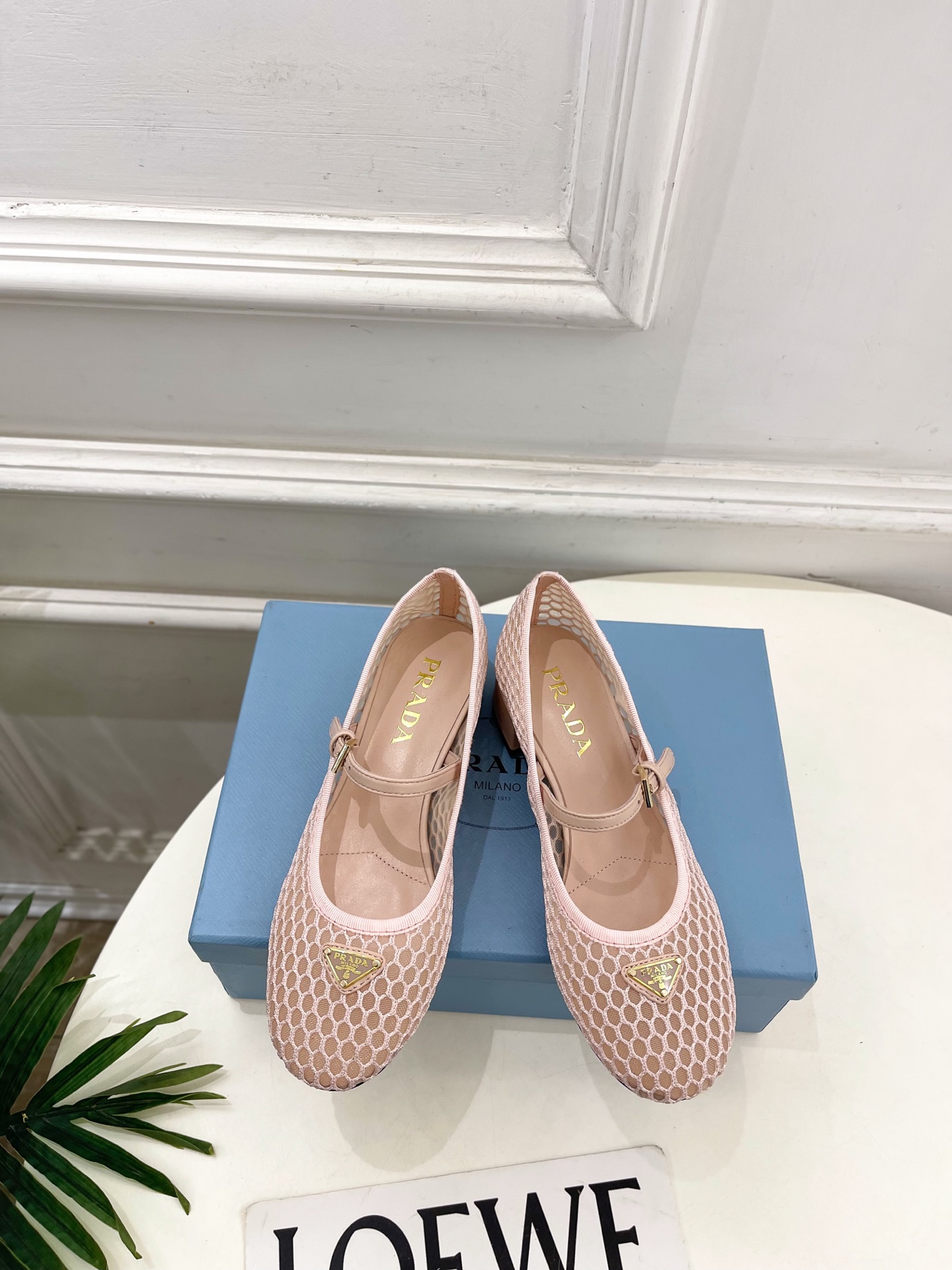 Prada Style Leather Women's Shoes Lookbook Reference image 1
