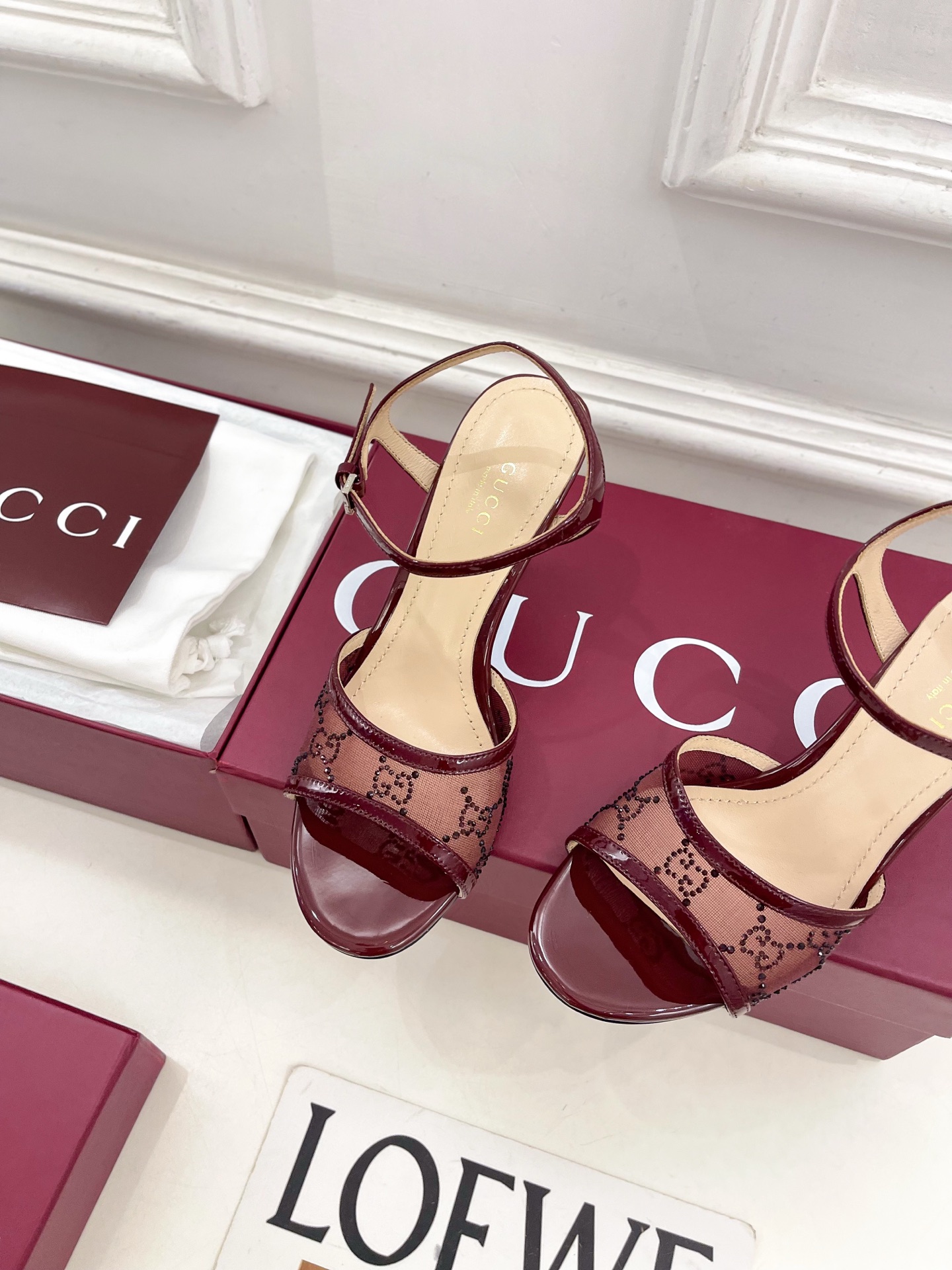 Gucci |  古驰  26𝐬𝐬 ⭐️ G家 主打系列终于面世，狠货值得期待！原有的经典 创造新设计 
