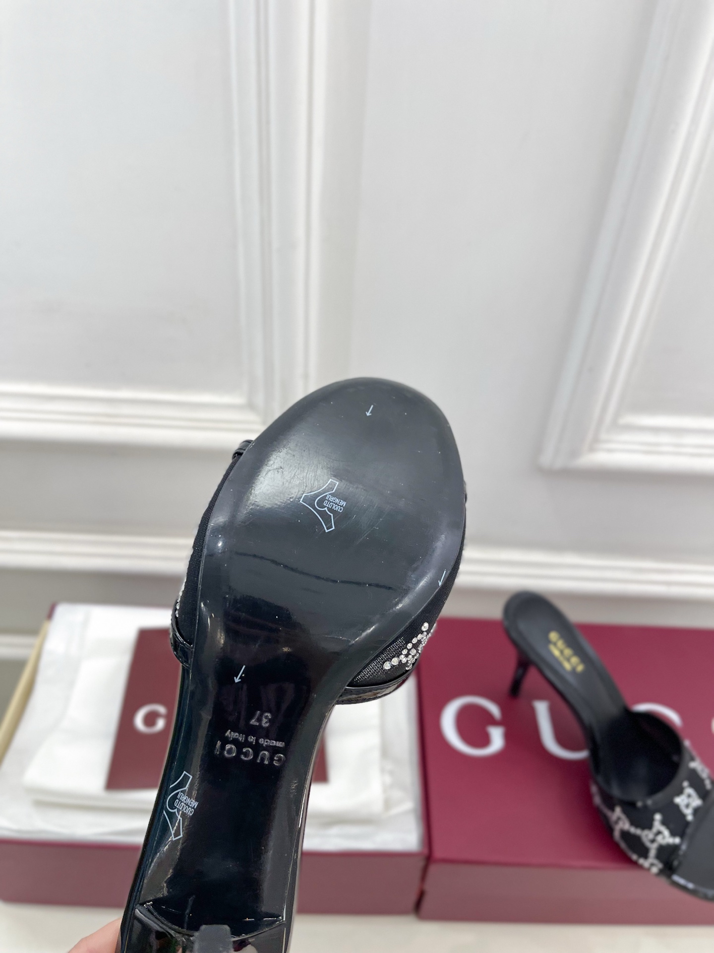 Gucci |  古驰  26𝐬𝐬 ⭐️ G家 主打系列终于面世，狠货值得期待！原有的经典 创造新设计 