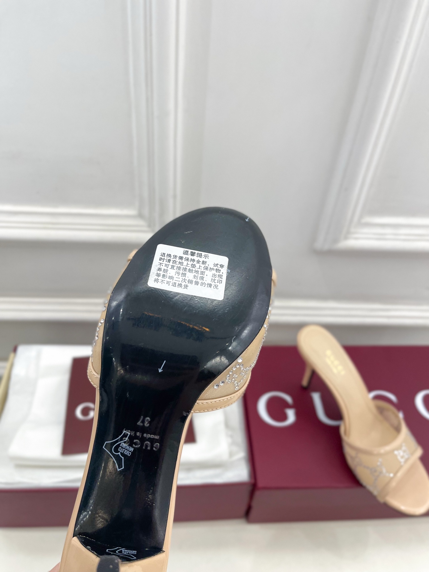 Gucci |  古驰  26𝐬𝐬 ⭐️ G家 主打系列终于面世，狠货值得期待！原有的经典 创造新设计 