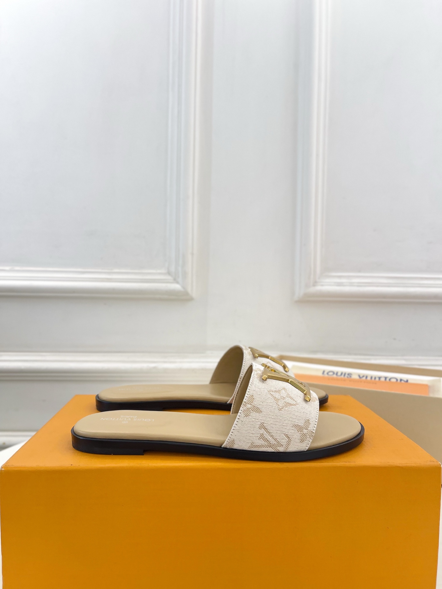 Designer Slide Sandal