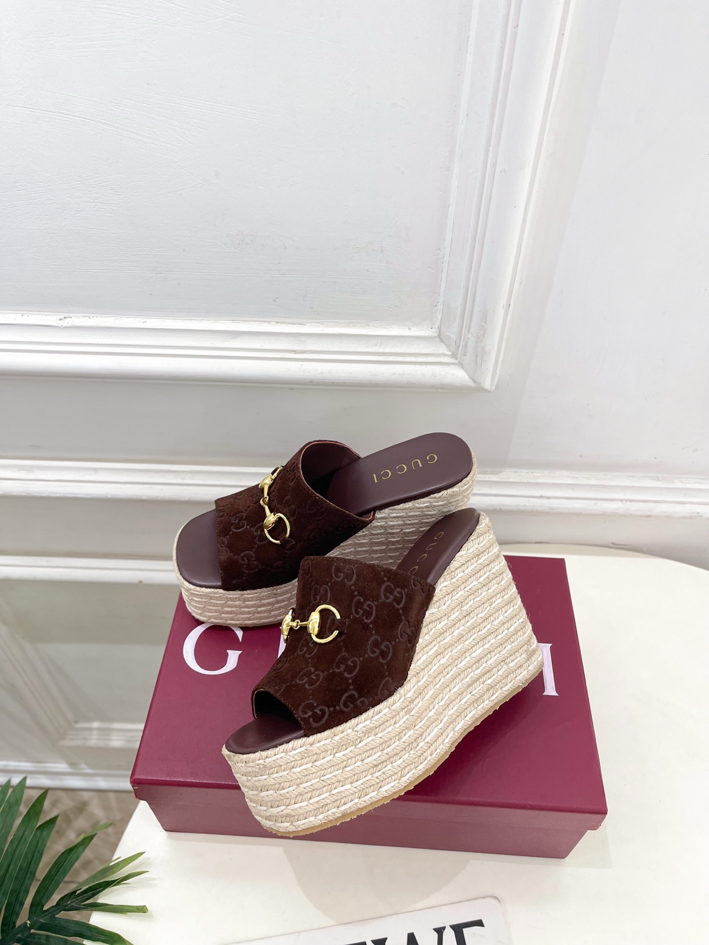 Gucci |  古驰 26𝐬𝐬 ⭐️   G家 主打系列终于面世，狠货值得期待！原有的经典 创造新设计
