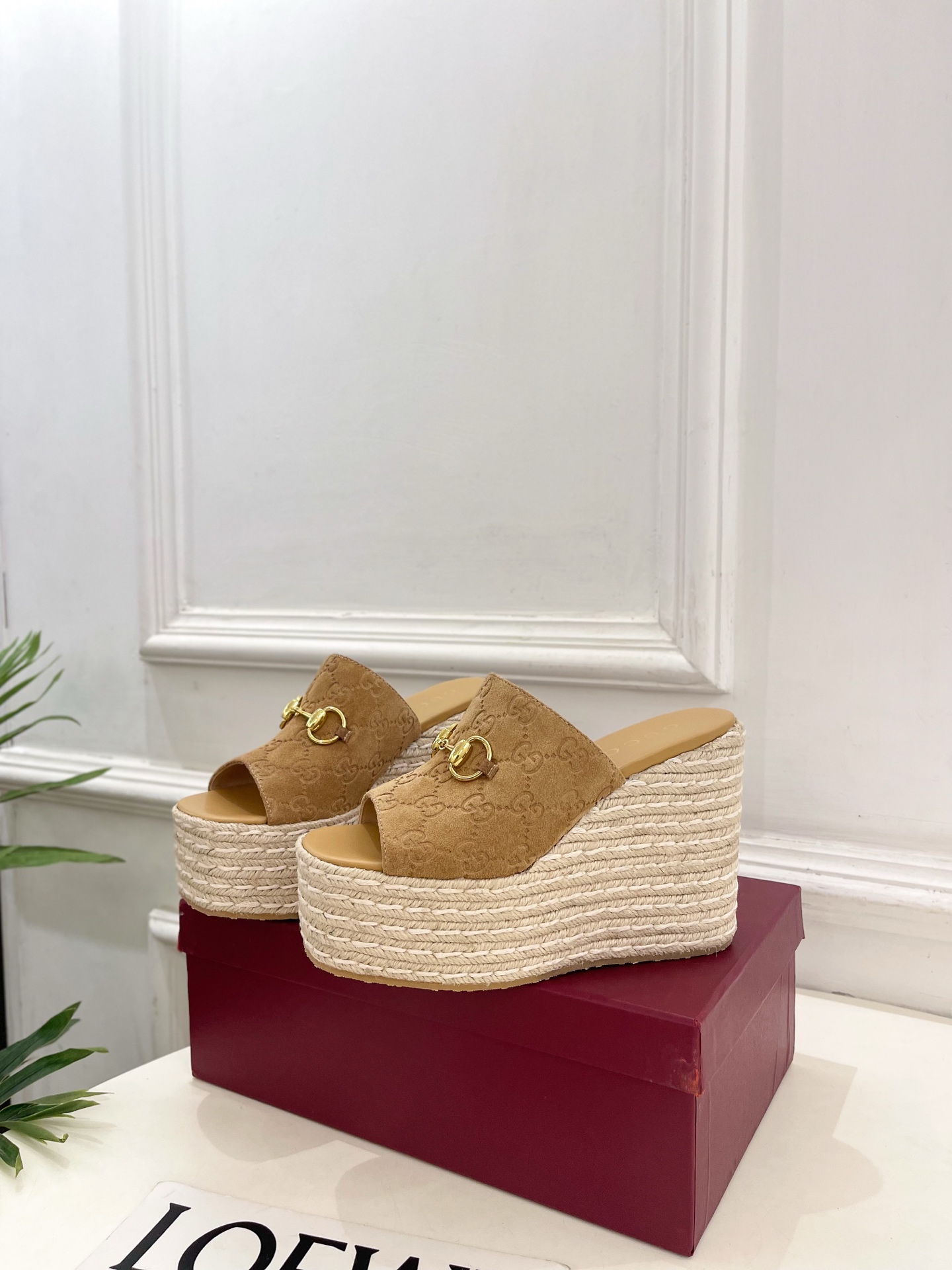 Gucci |  古驰 26𝐬𝐬 ⭐️   G家 主打系列终于面世，狠货值得期待！原有的经典 创造新设计