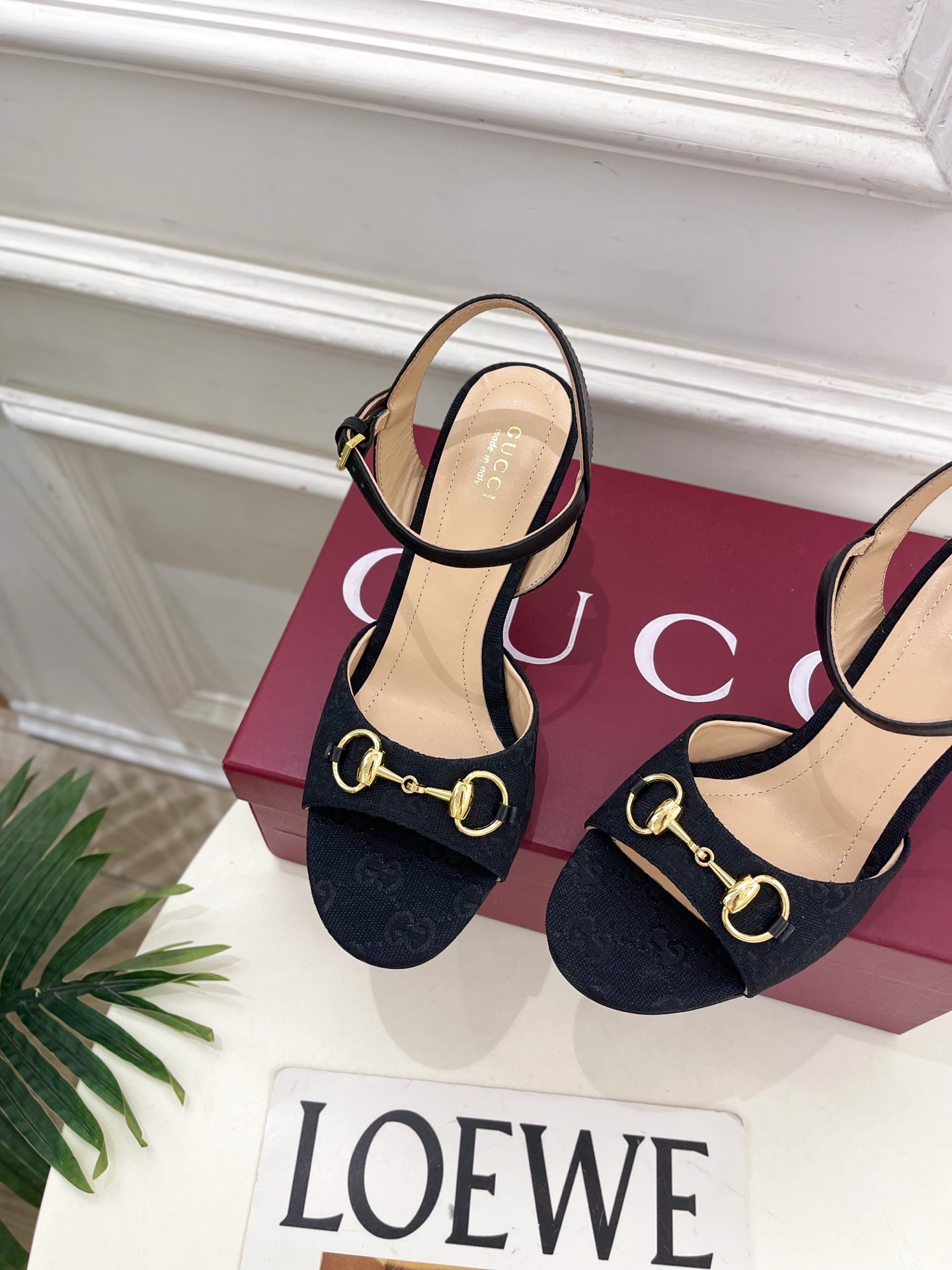 Gucci |  古驰  26𝐬𝐬 ⭐️ G家 主打系列终于面世，狠货值得期待！原有的经典 创造新设计 
