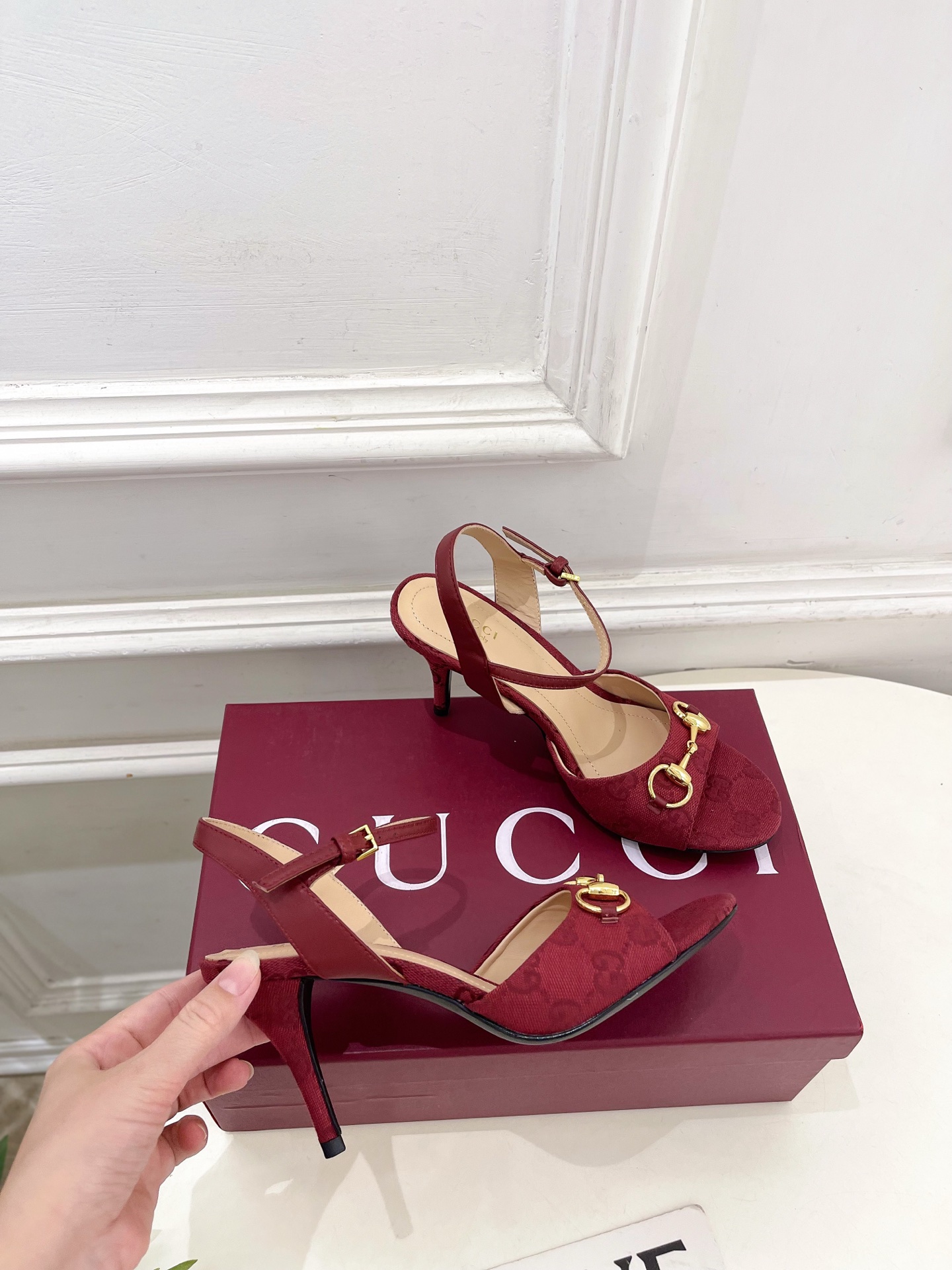 Gucci |  古驰  26𝐬𝐬 ⭐️ G家 主打系列终于面世，狠货值得期待！原有的经典 创造新设计 