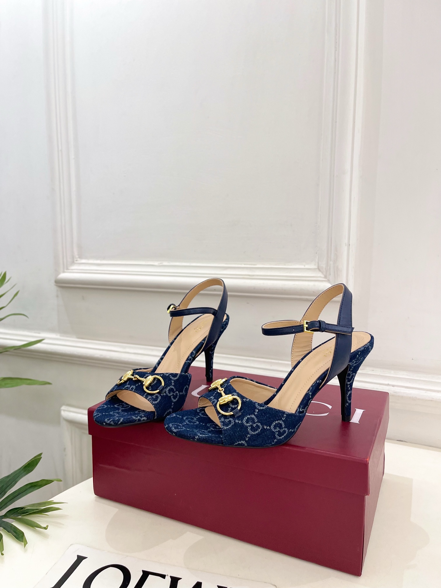 Gucci |  古驰  26𝐬𝐬 ⭐️ G家 主打系列终于面世，狠货值得期待！原有的经典 创造新设计 