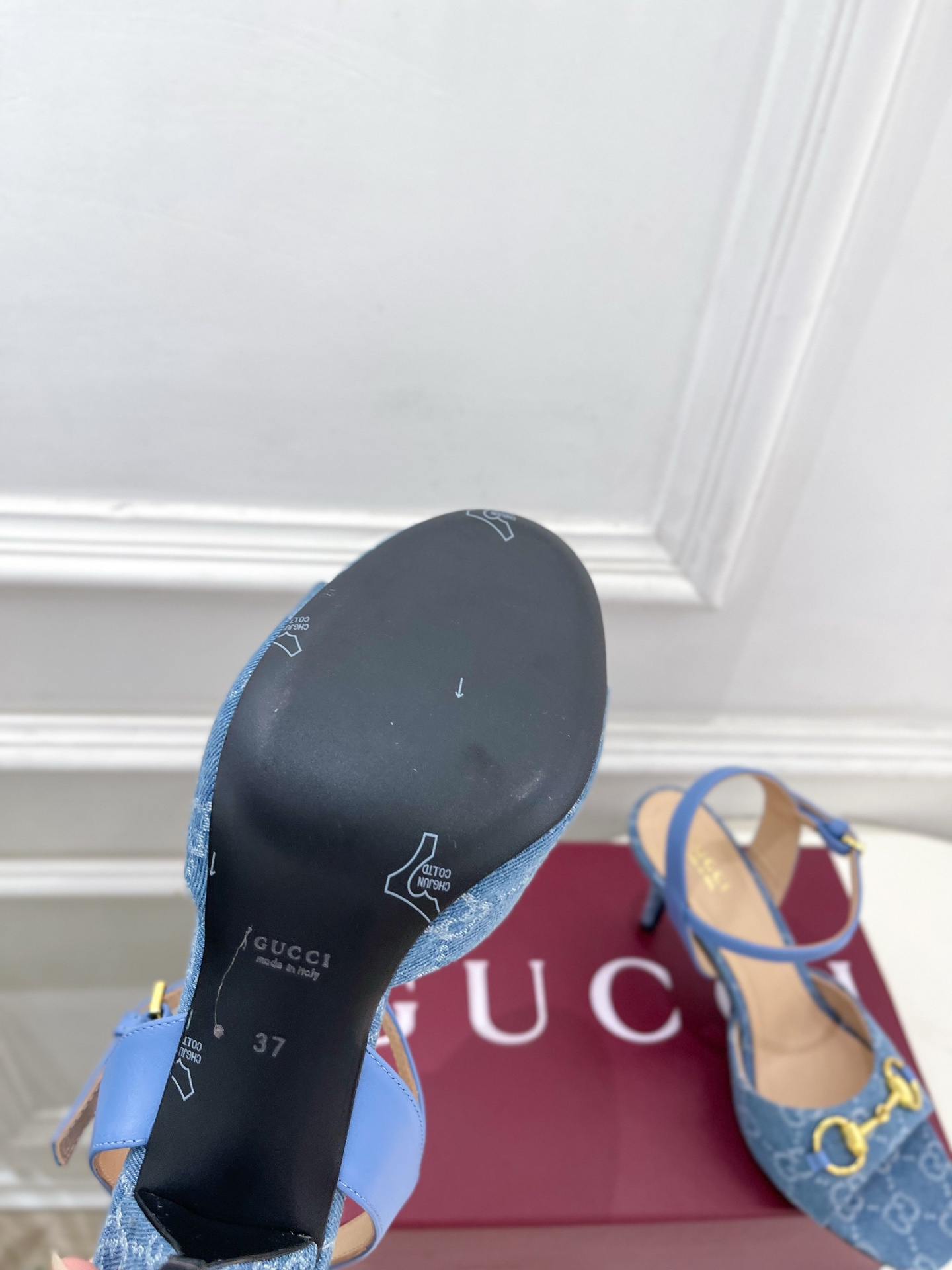 Gucci |  古驰  26𝐬𝐬 ⭐️ G家 主打系列终于面世，狠货值得期待！原有的经典 创造新设计 
