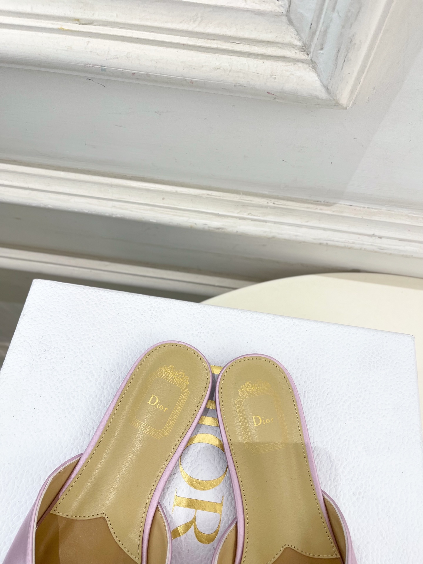 Dior |  迪奥  26𝐬𝐬 🧡💚2026春夏新品 顶级版本⚠️专柜主打新款 CD蝴蝶结鱼嘴平底拖鞋