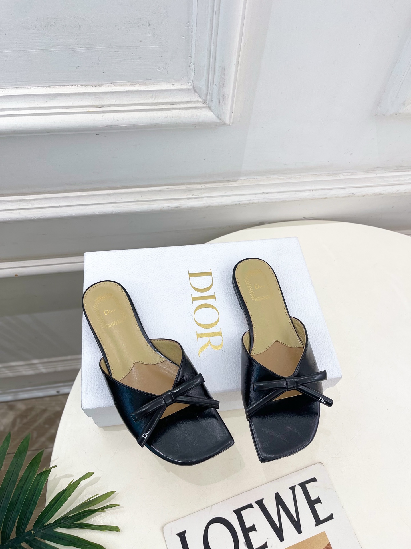 Dior |  迪奥  26𝐬𝐬 🧡💚2026春夏新品 顶级版本⚠️专柜主打新款 CD蝴蝶结鱼嘴平底拖鞋