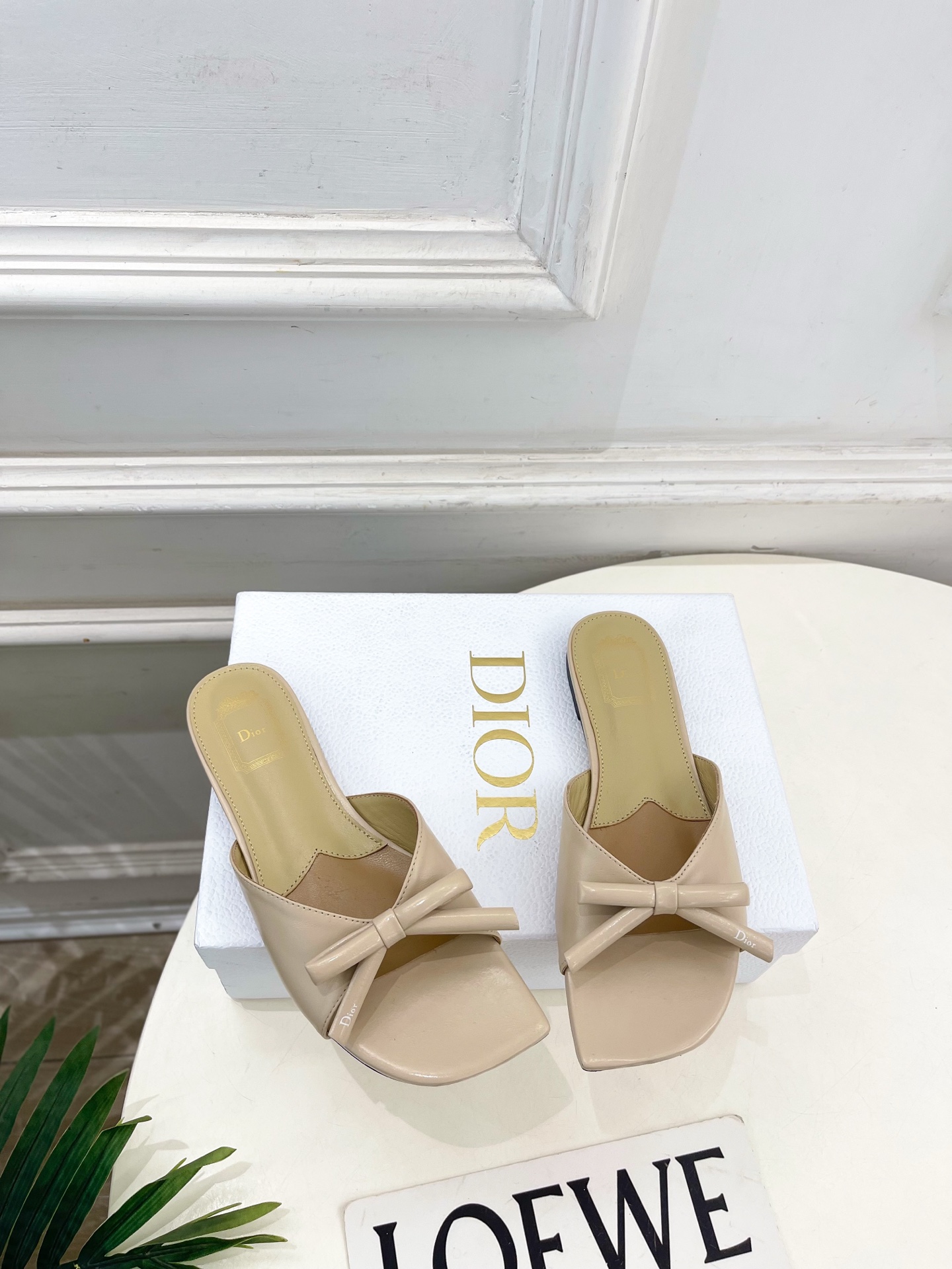 Dior |  迪奥  26𝐬𝐬 🧡💚2026春夏新品 顶级版本⚠️专柜主打新款 CD蝴蝶结鱼嘴平底拖鞋