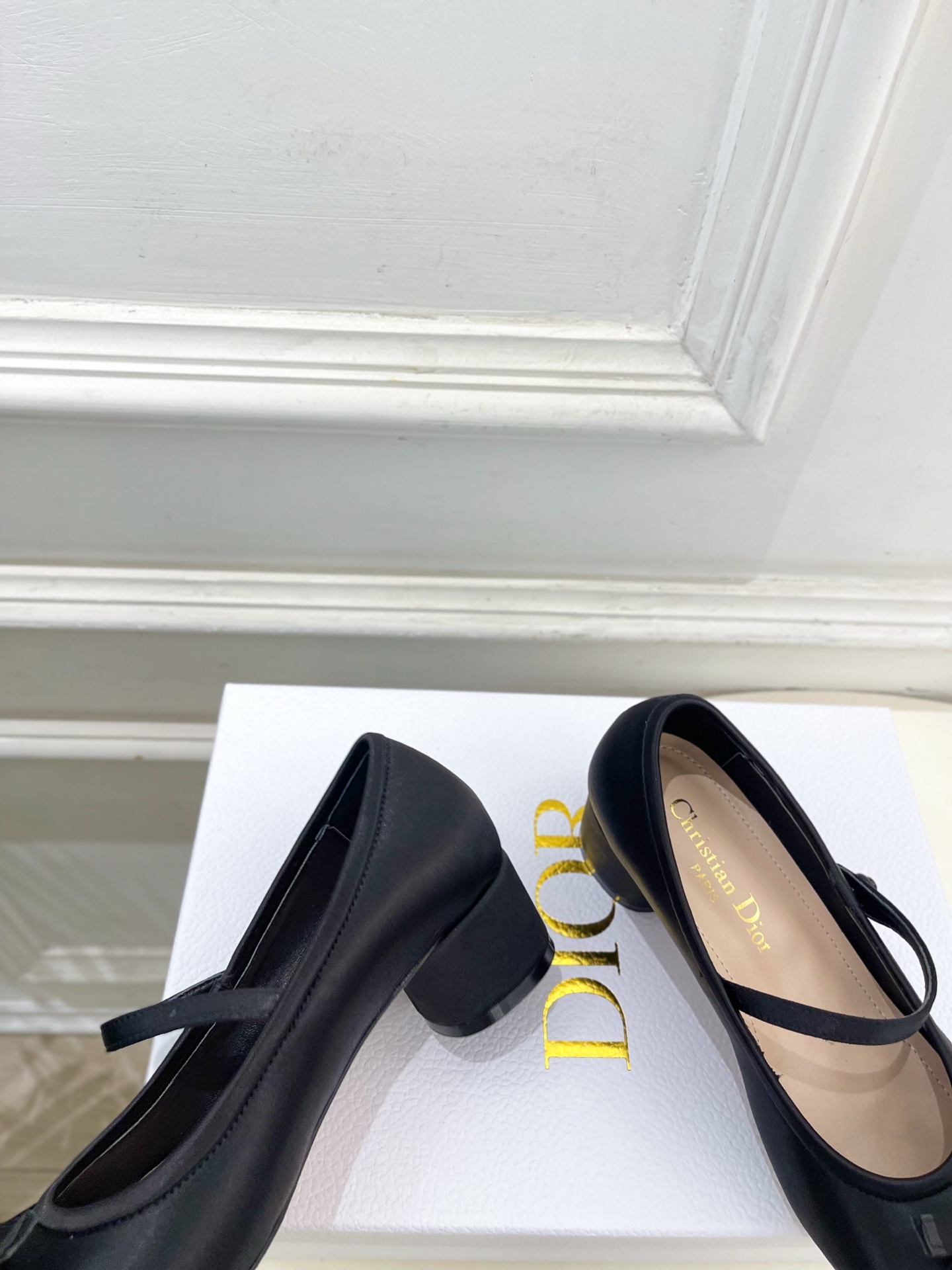 Dior |  迪奥  26𝐬𝐬 🧡💚2026春夏新品 顶级版本⚠️专柜主打新款 CD蝴蝶结粗跟玛丽珍芭