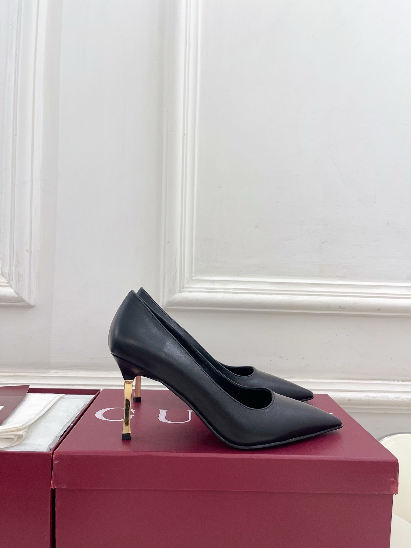 Designer Heeled Shoe