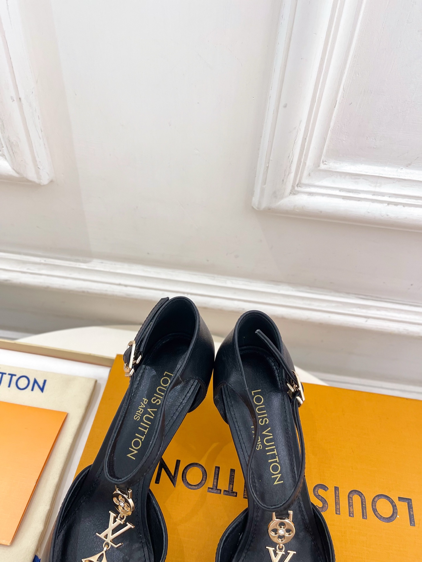 Designer Heeled Shoe
