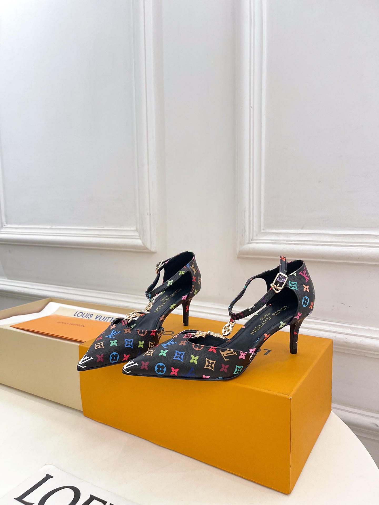 Designer Heeled Shoe