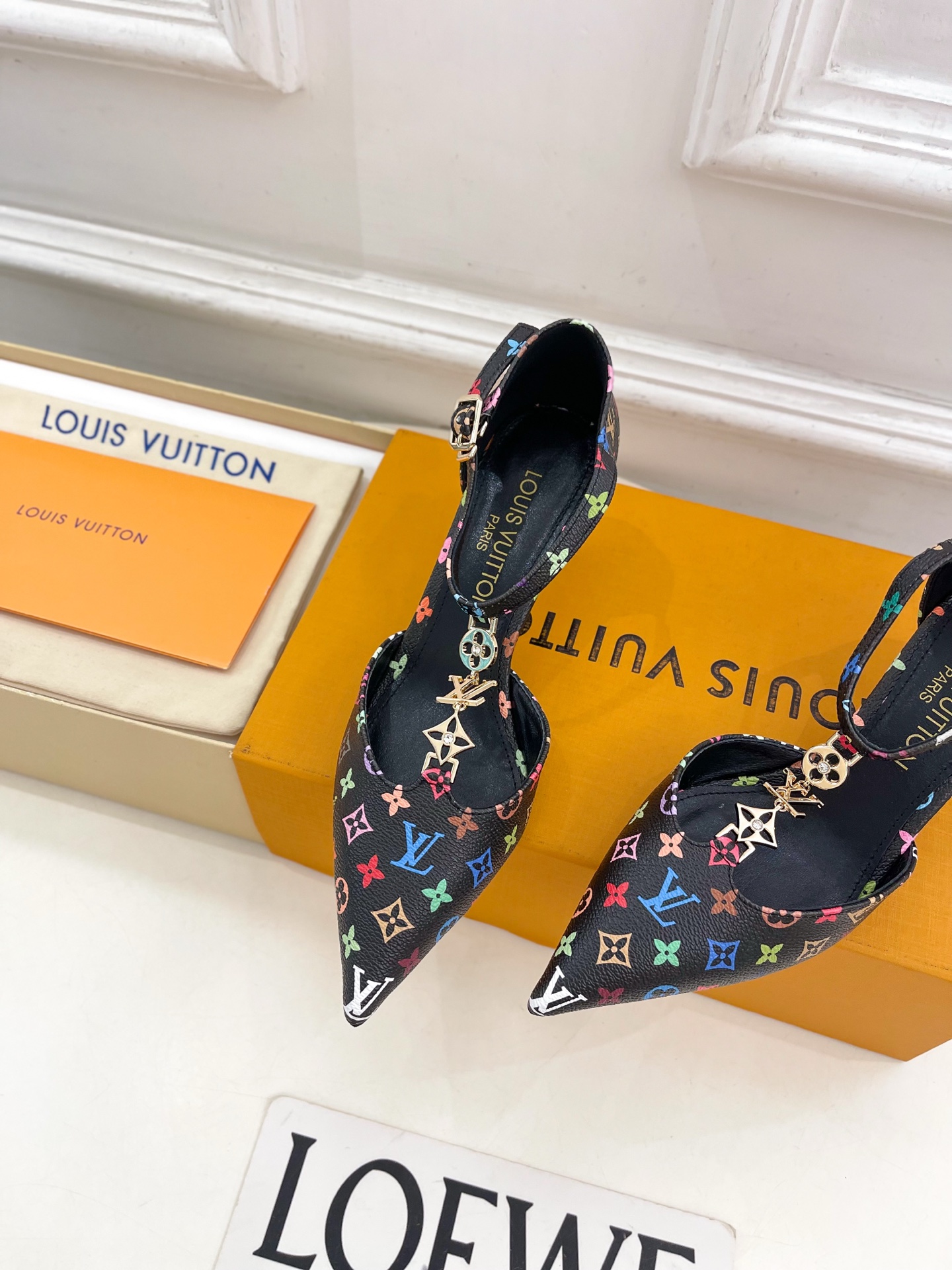 Designer Heeled Shoe