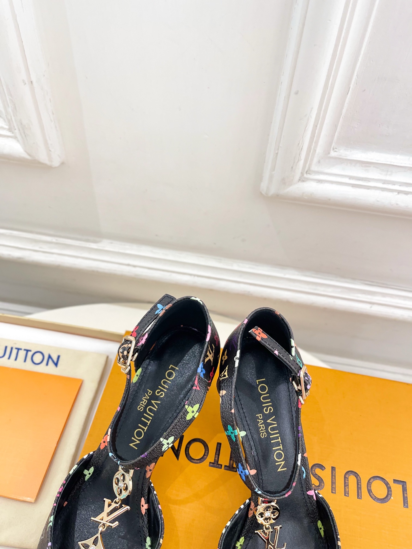 Designer Heeled Shoe