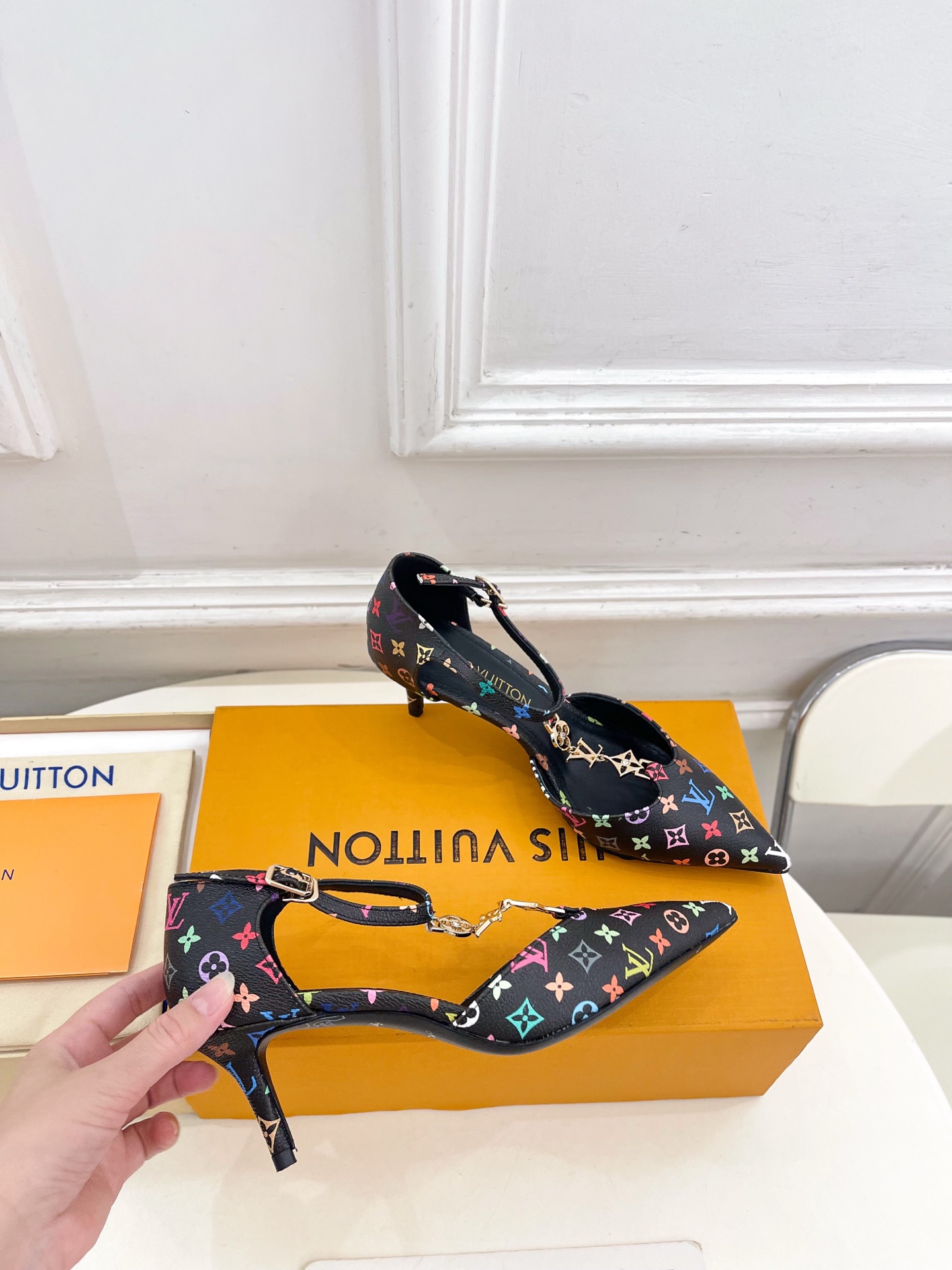 Designer Heeled Shoe