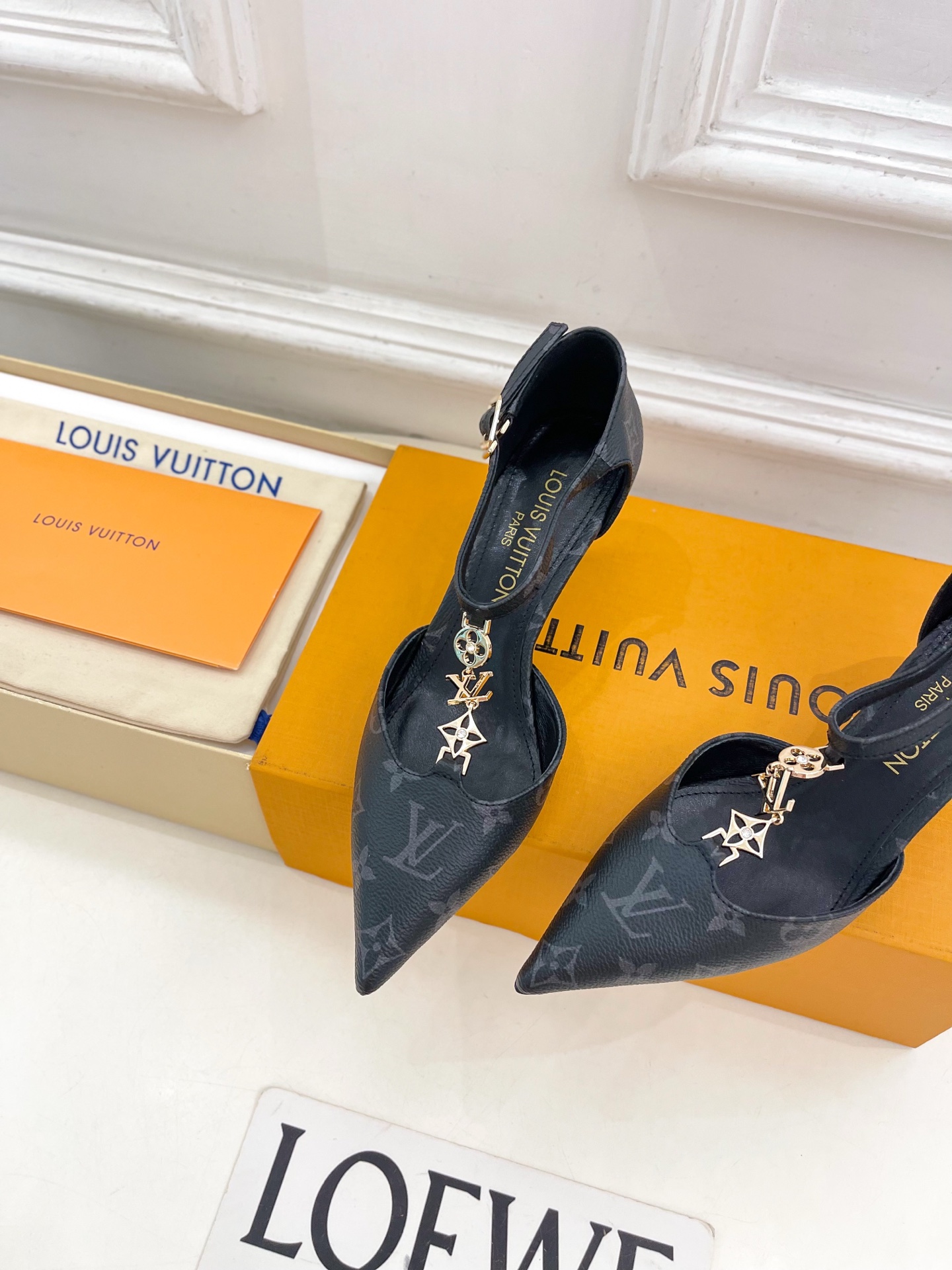 Designer Heeled Shoe
