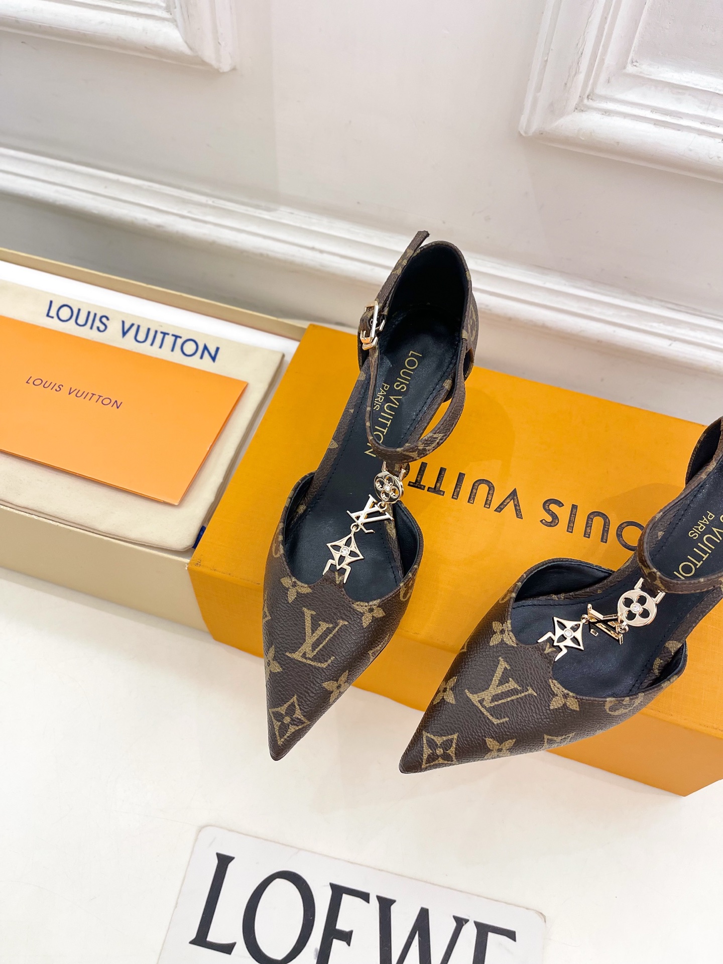 Designer Heeled Shoe