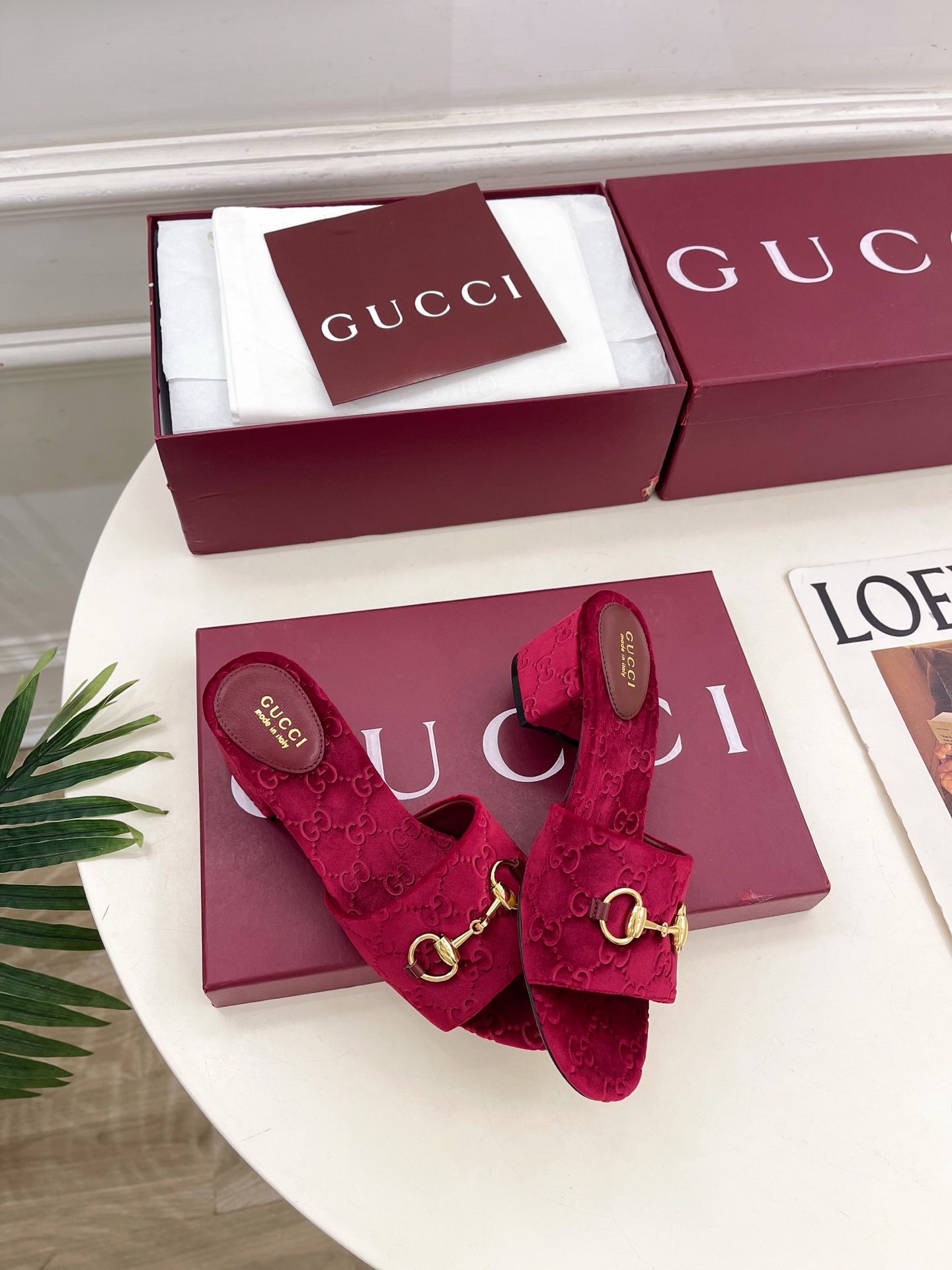 Gucci Style Leather Women's Shoes style reference detail image 4 from source 784537