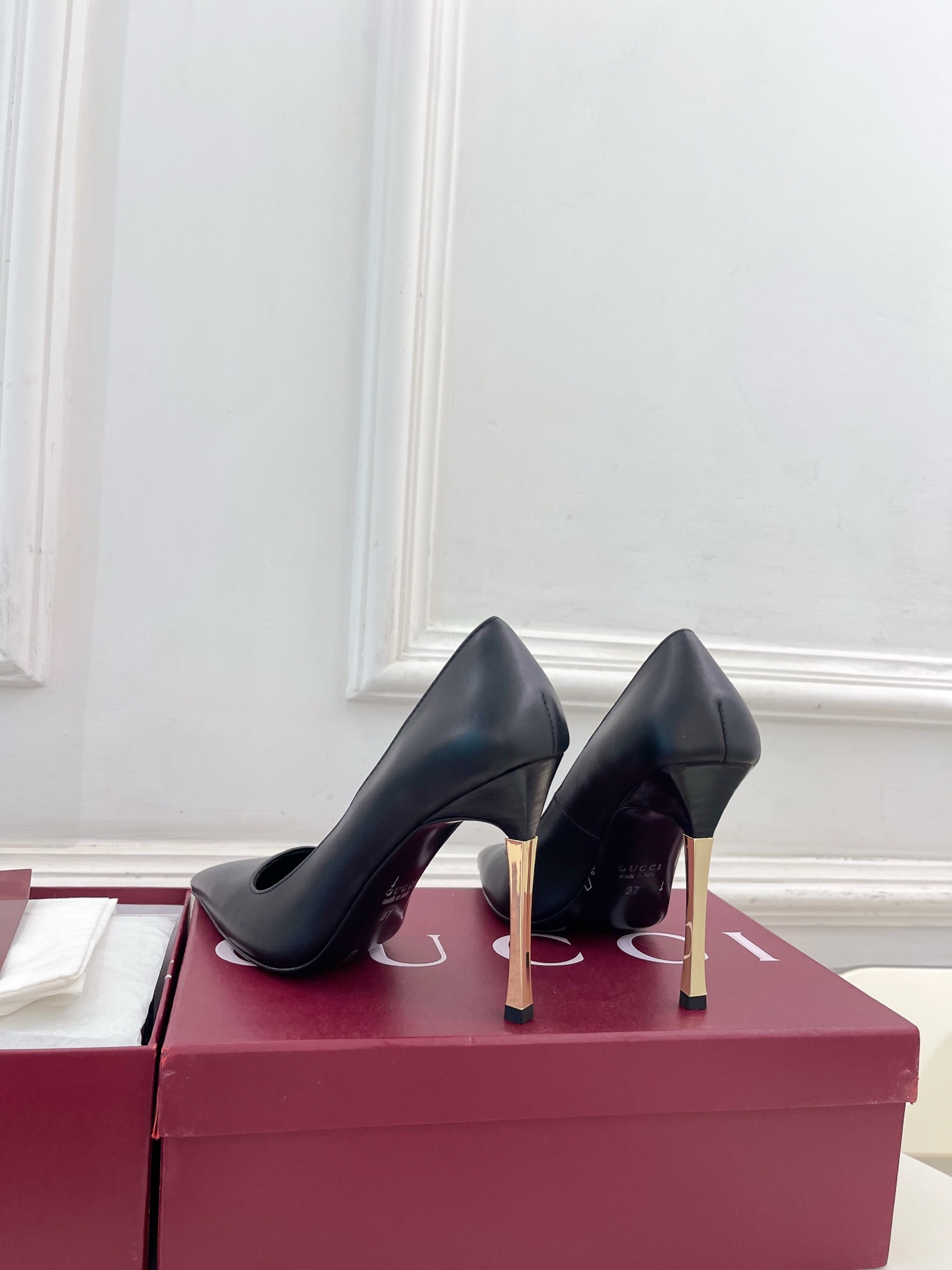 Designer Heeled Shoe