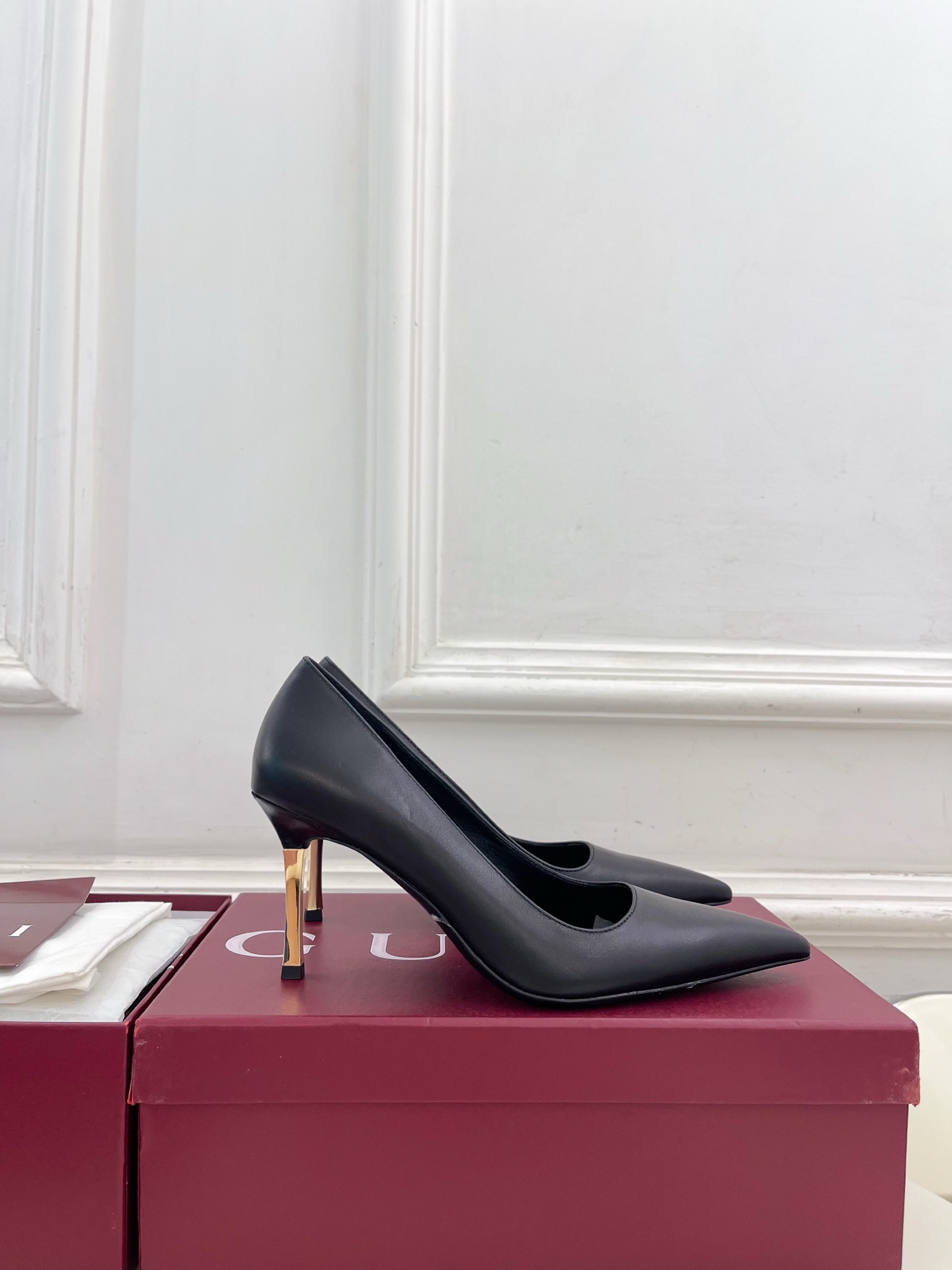 Designer Heeled Shoe