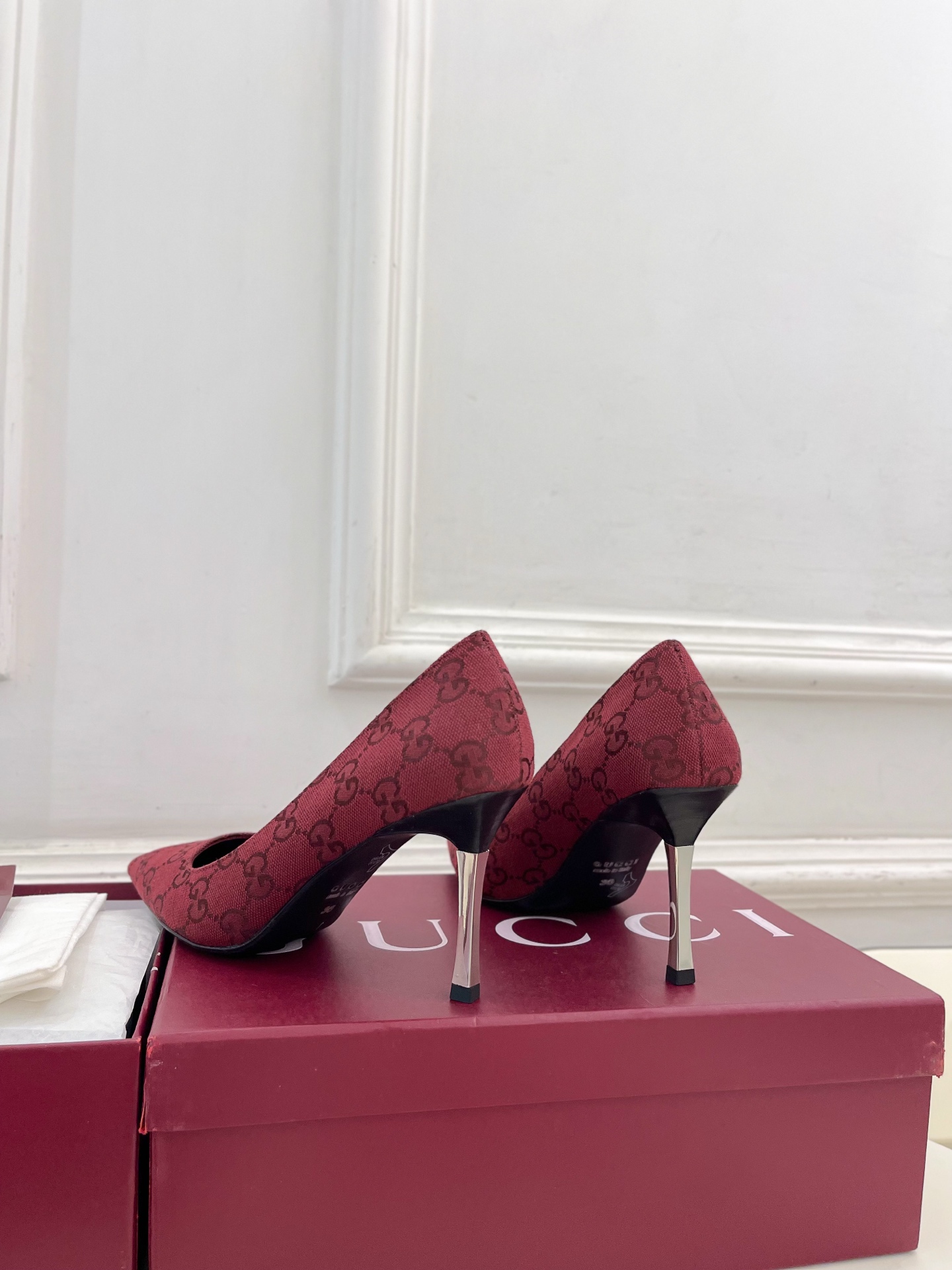 Designer Heeled Shoe