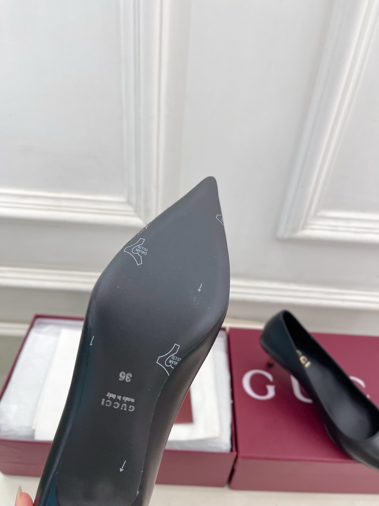 Designer Heeled Shoe