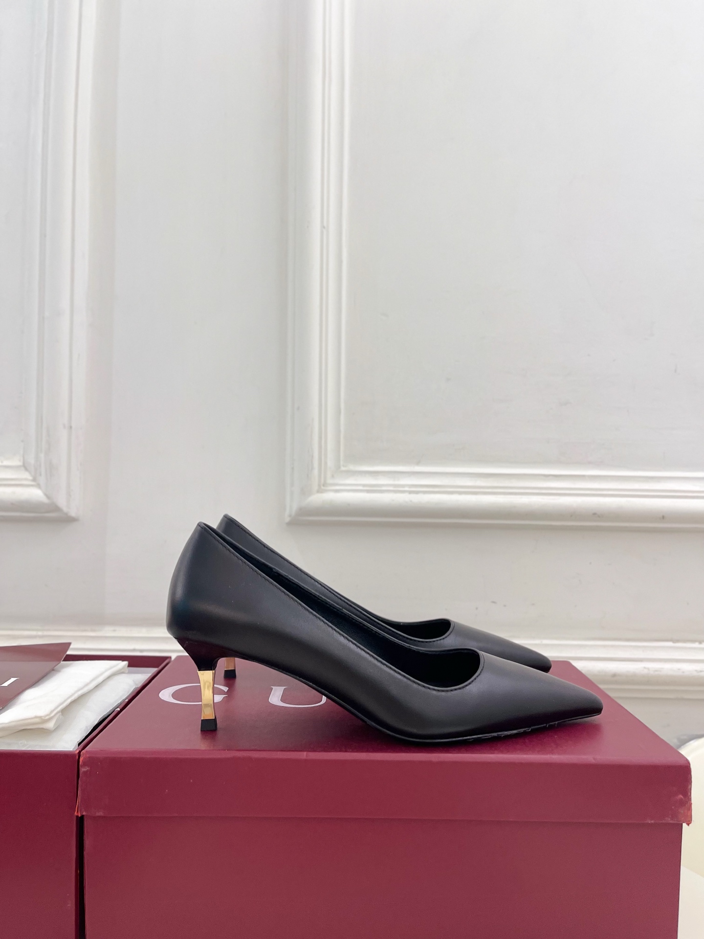 Designer Heeled Shoe