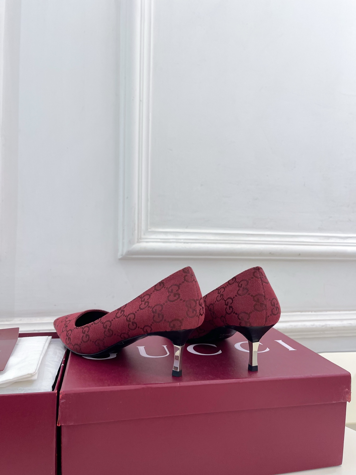 Designer Heeled Shoe