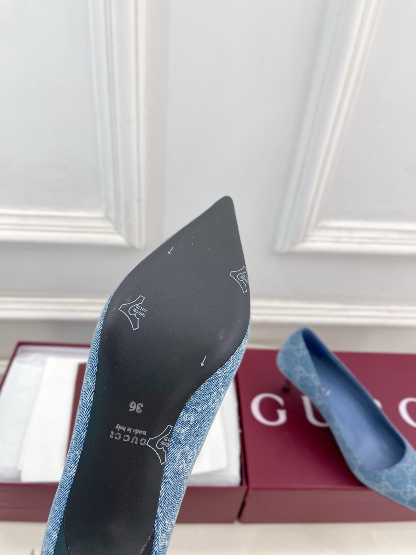 Designer Heeled Shoe