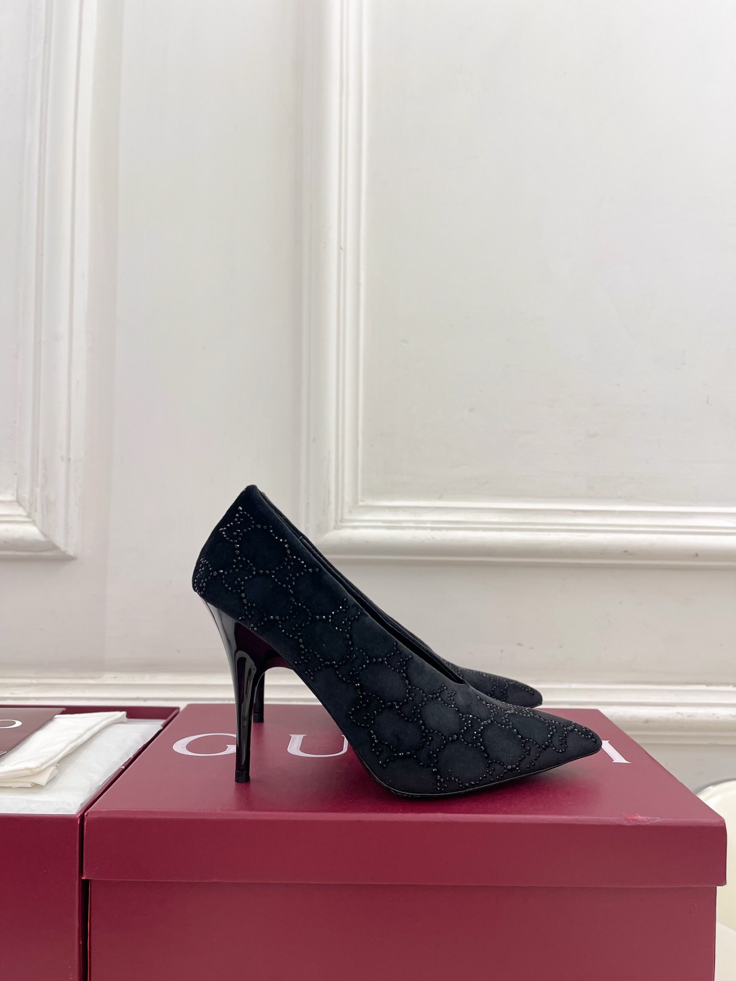 Designer Heeled Shoe