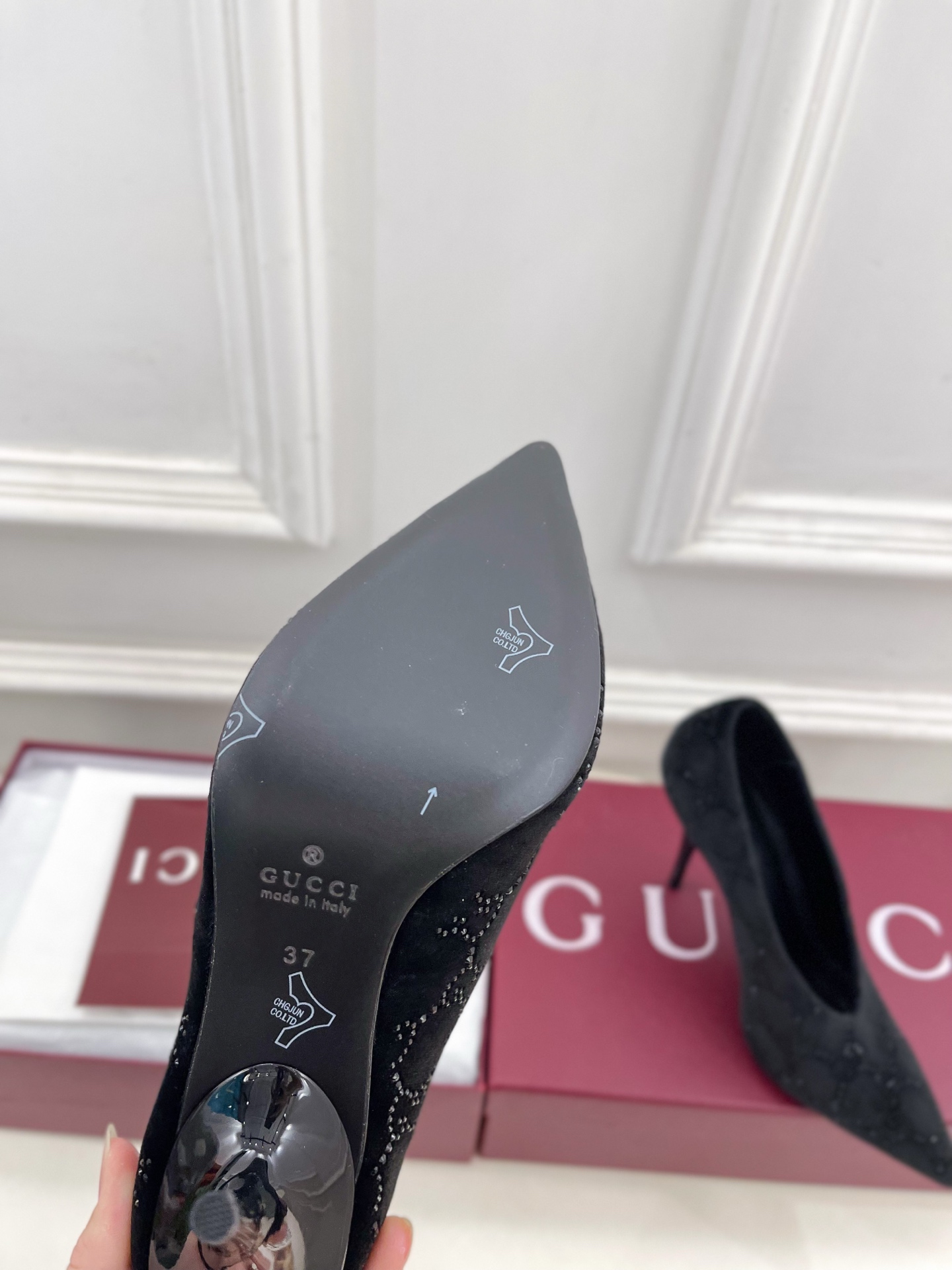 Designer Heeled Shoe