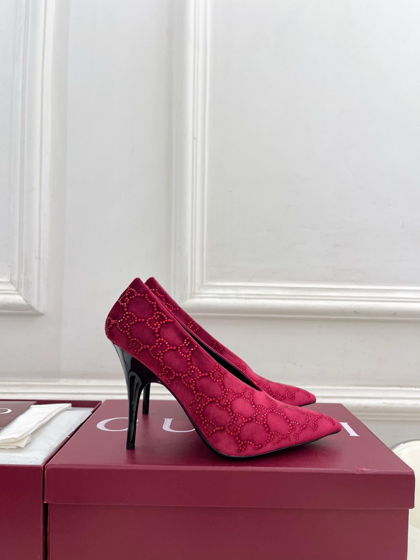 Designer Heeled Shoe