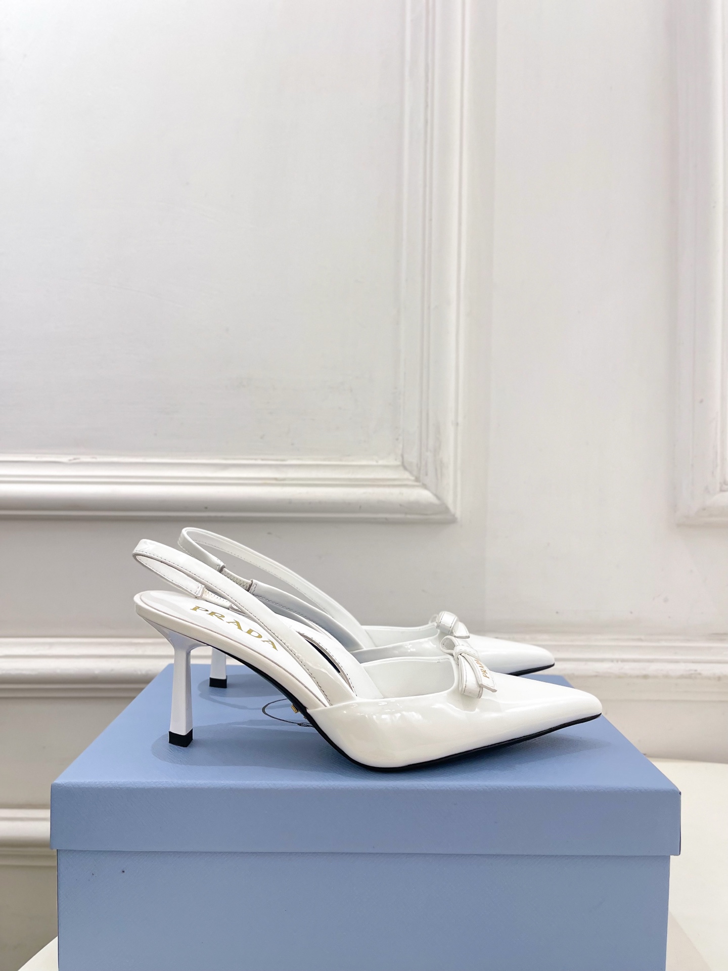 Prada Style Leather Women's Shoes Lookbook Reference image 2
