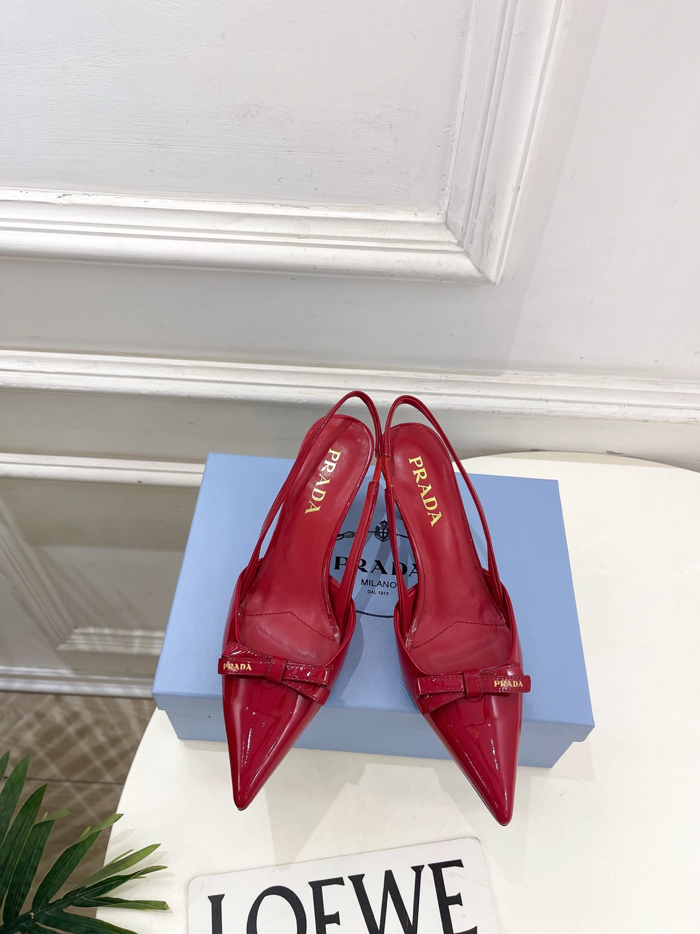 Prada Style Leather Women's Shoes Lookbook Reference image 1