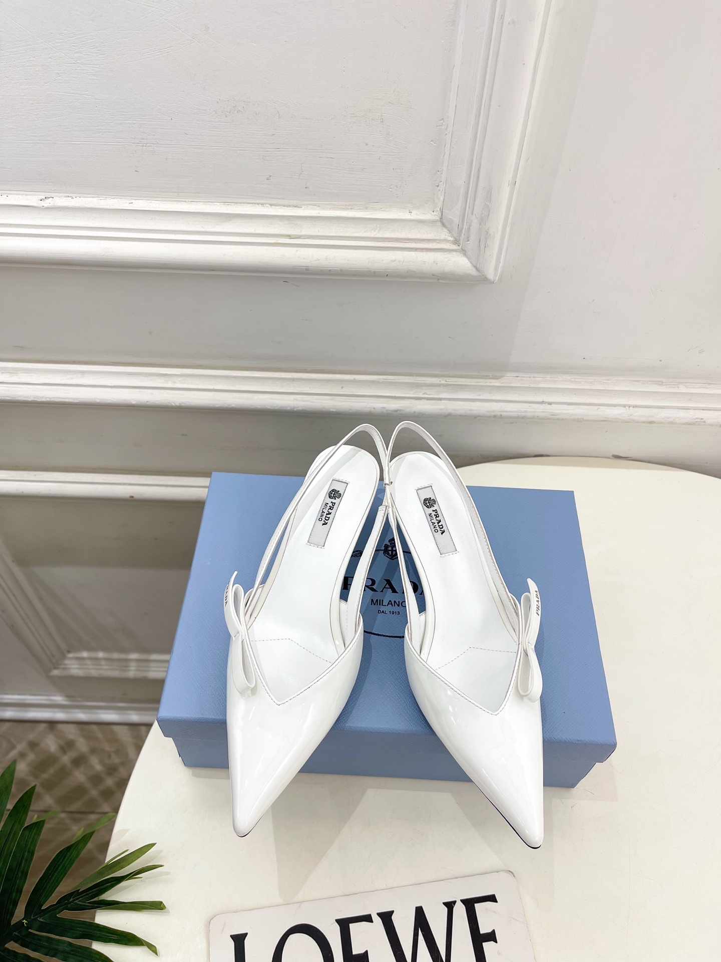 Prada Style Leather Women's Shoes Lookbook Reference image 1