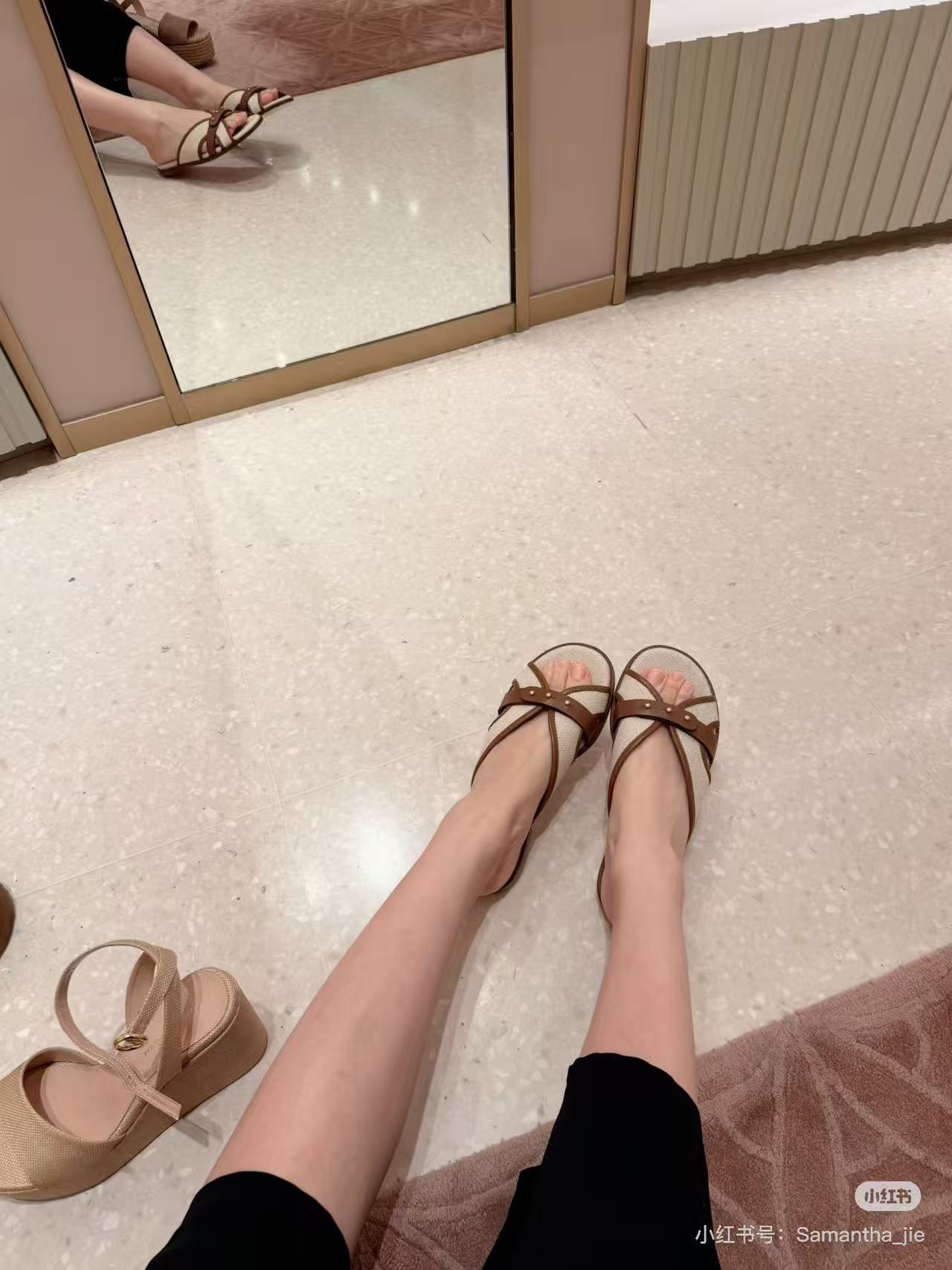 NO:784052,On-foot matching demonstration, slippers, slippers19860909上脚搭配示范,拖鞋,slippers,Women's Shoes