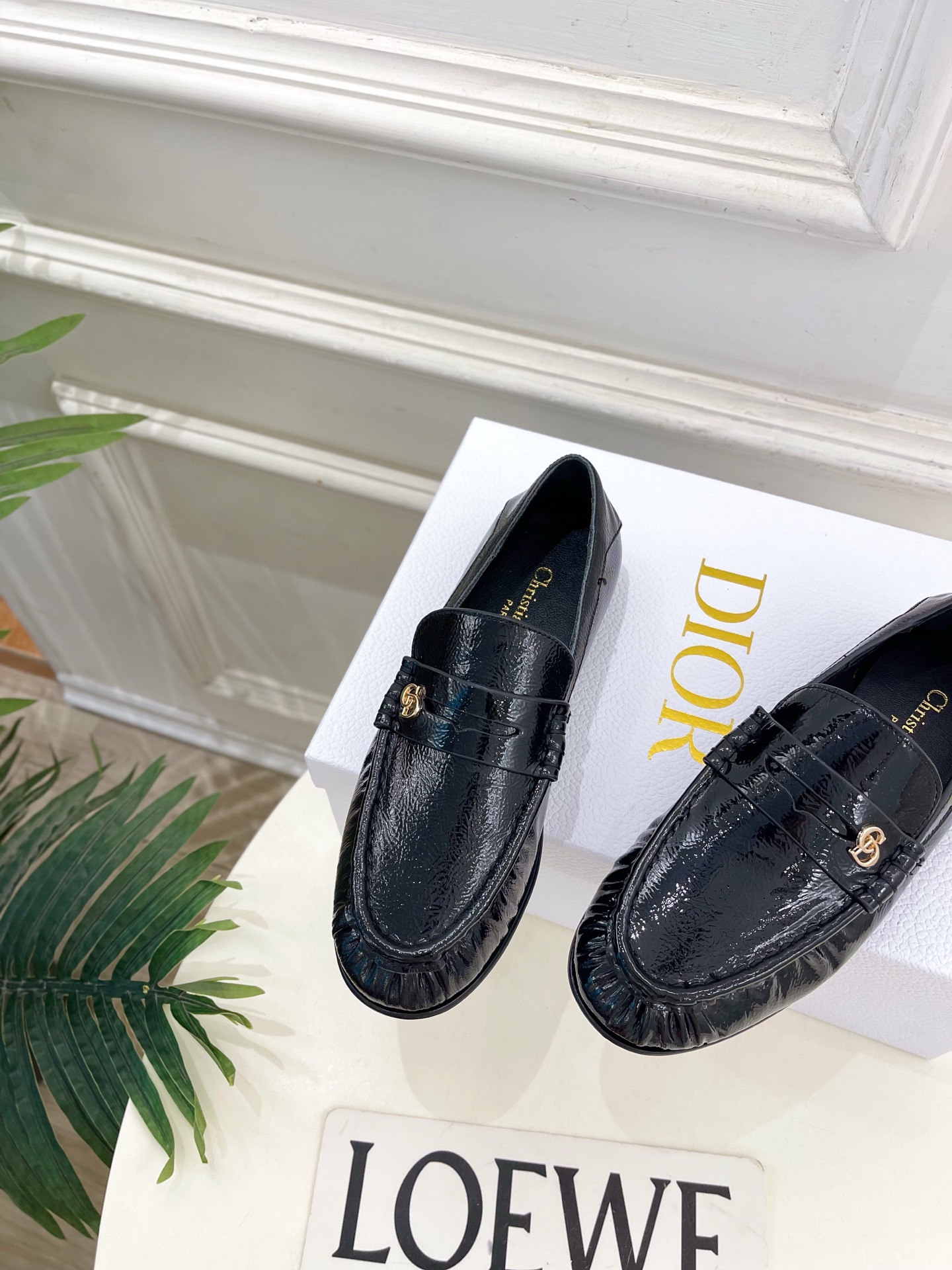 Dior |  迪奥 26𝐬𝐬 🧡💚2026春夏新品 顶级版本⚠️专柜主打新款  经典CD褶皱平底乐福鞋