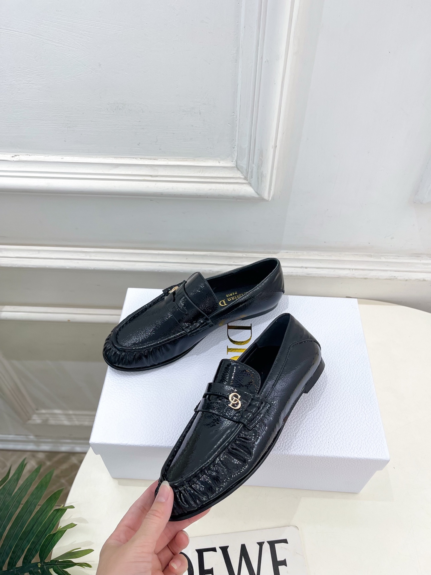 Dior |  迪奥 26𝐬𝐬 🧡💚2026春夏新品 顶级版本⚠️专柜主打新款  经典CD褶皱平底乐福鞋