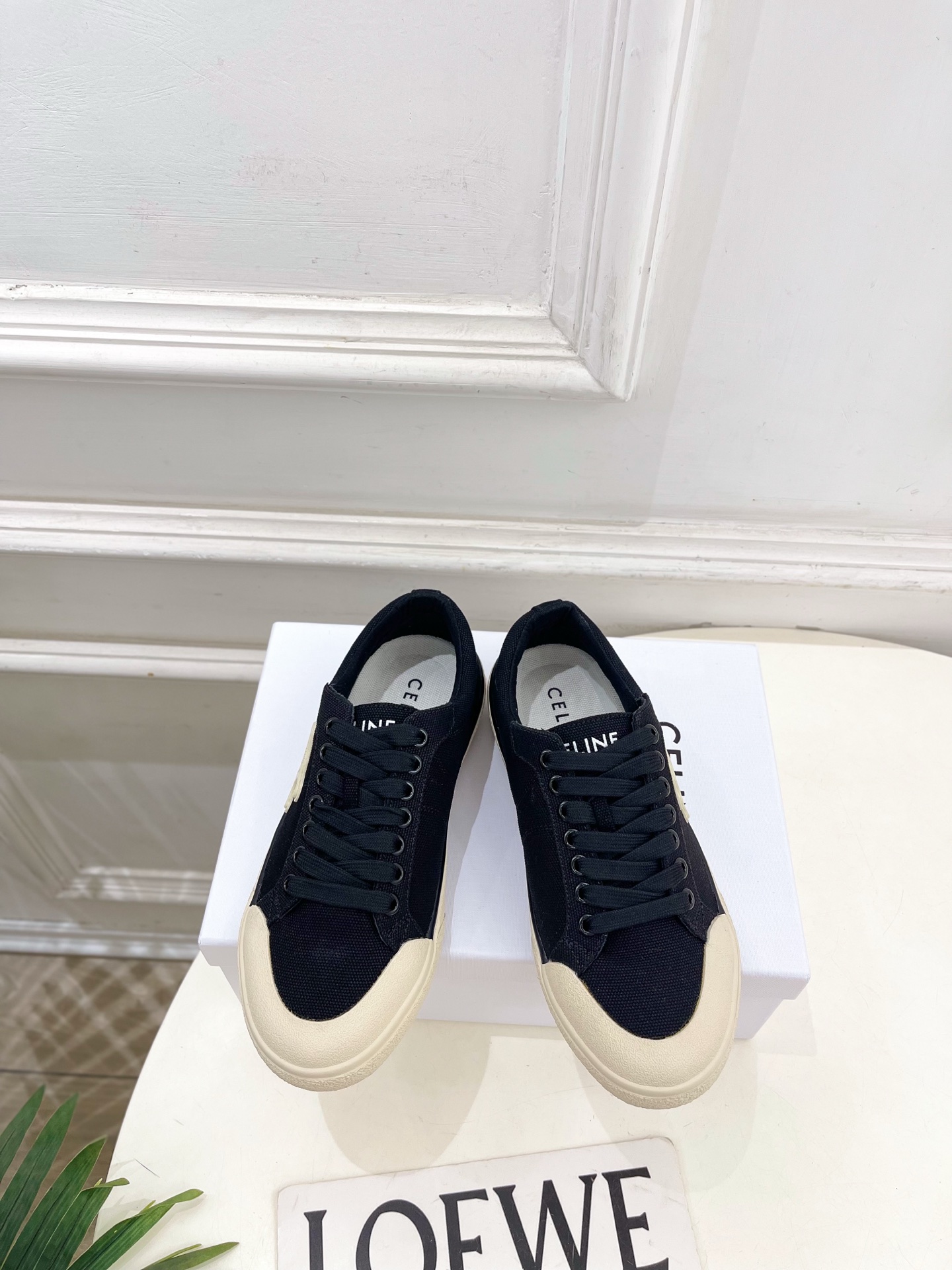 CELINE  | 赛琳  26𝐬𝐬 💛2026春夏新品凯旋门ALAN帆布低帮休闲运动鞋 上新！🔜 BS