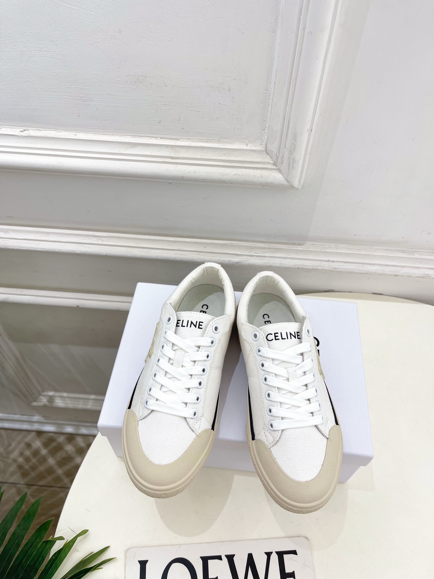 CELINE  | 赛琳  26𝐬𝐬 💛2026春夏新品凯旋门ALAN帆布低帮休闲运动鞋 上新！🔜 BS
